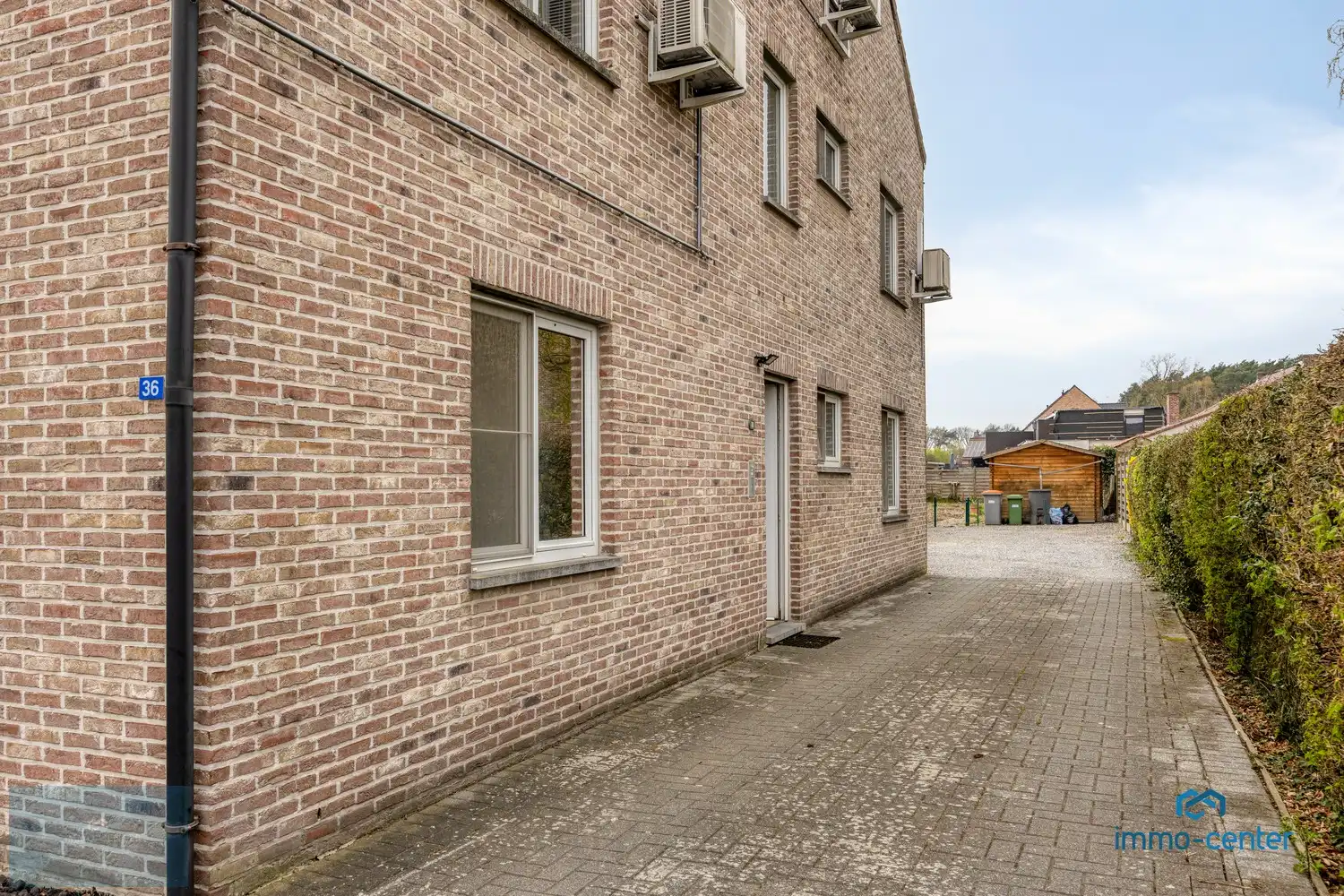 🏡 Instapklaar appartement van 105 m² met tuin, garage en airco foto 22