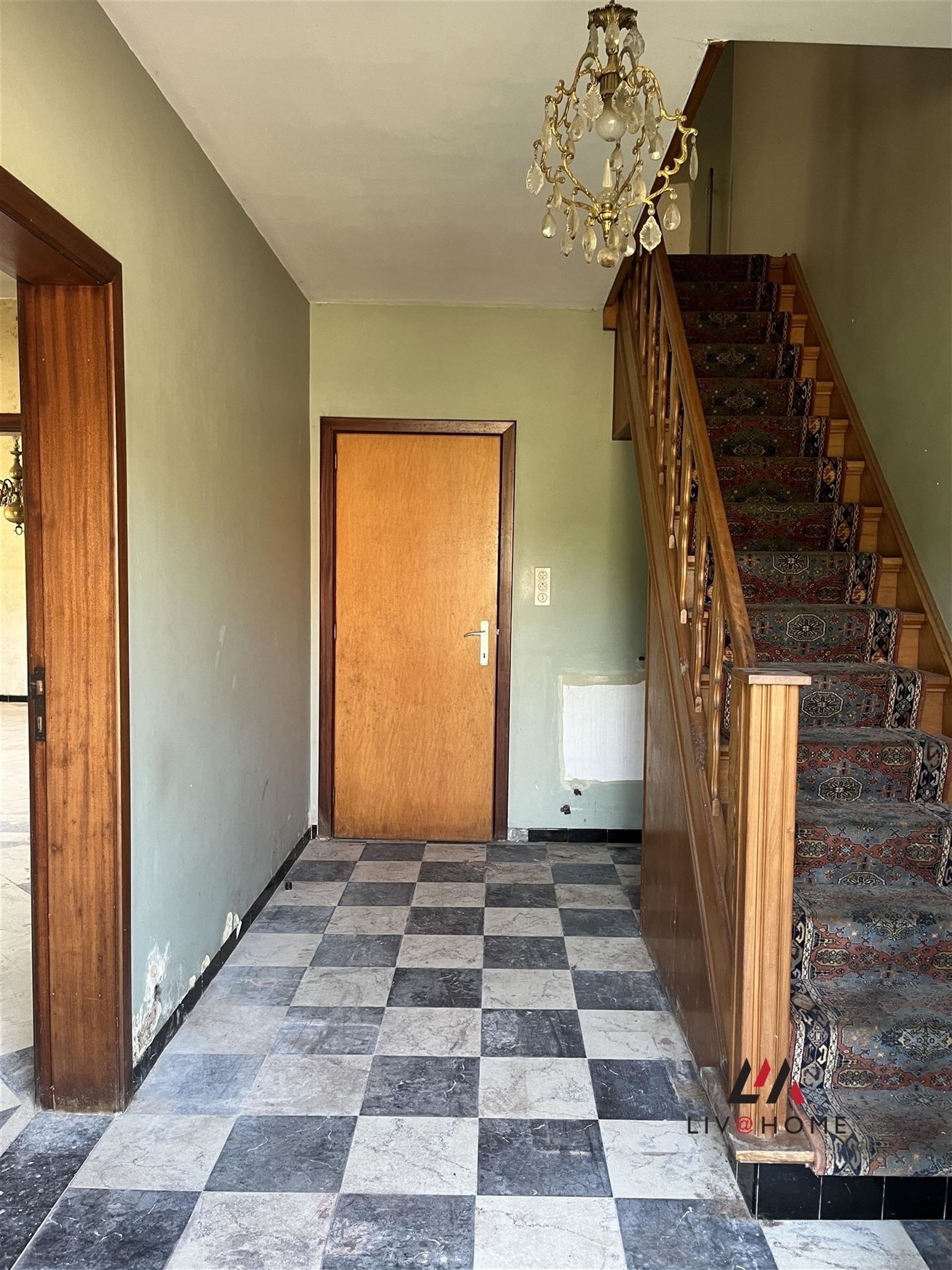 woning met 2,8 ha grond foto 7