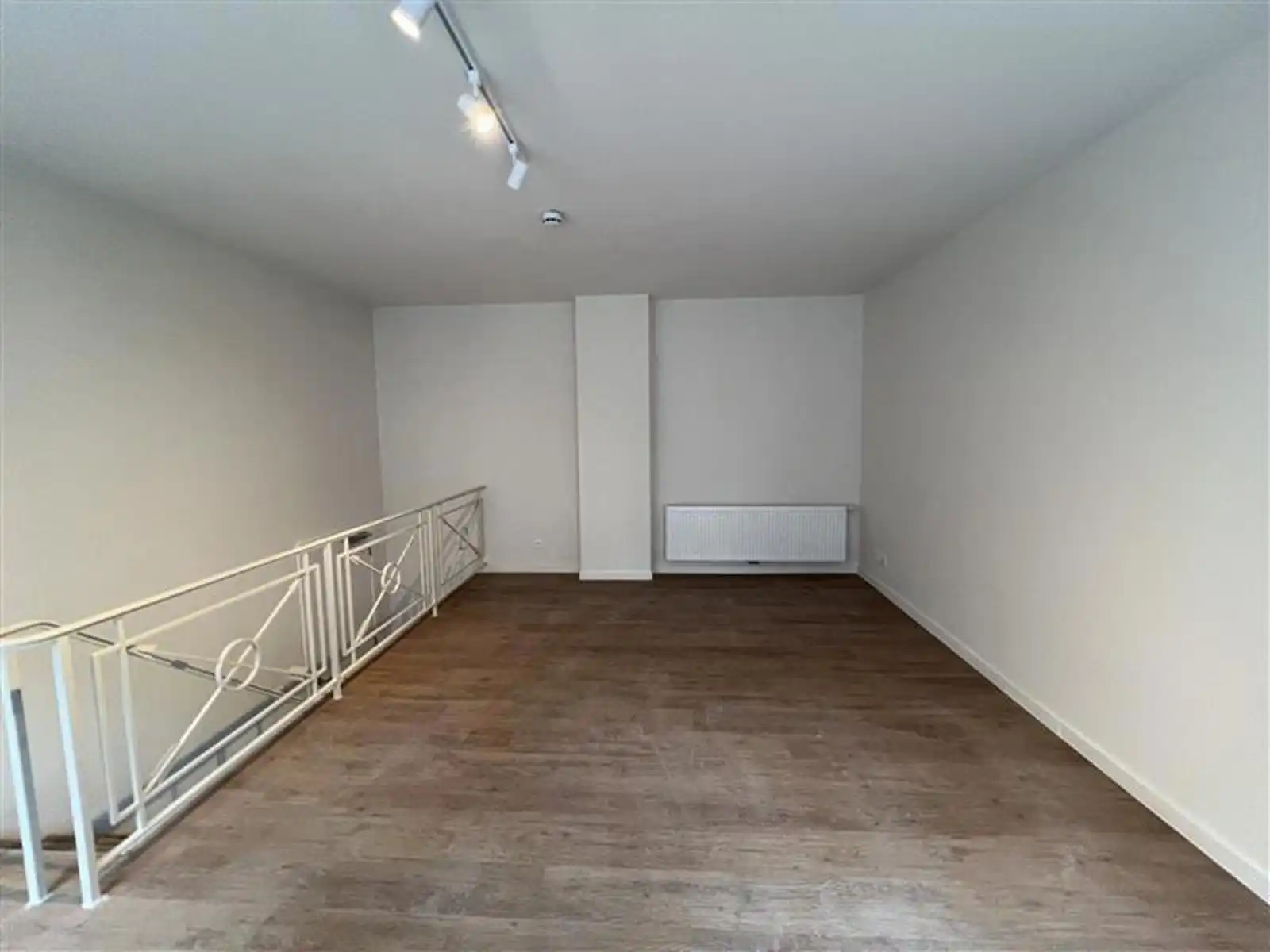 Gerenoveerd kantoor te huur in hartje Leuven foto 2