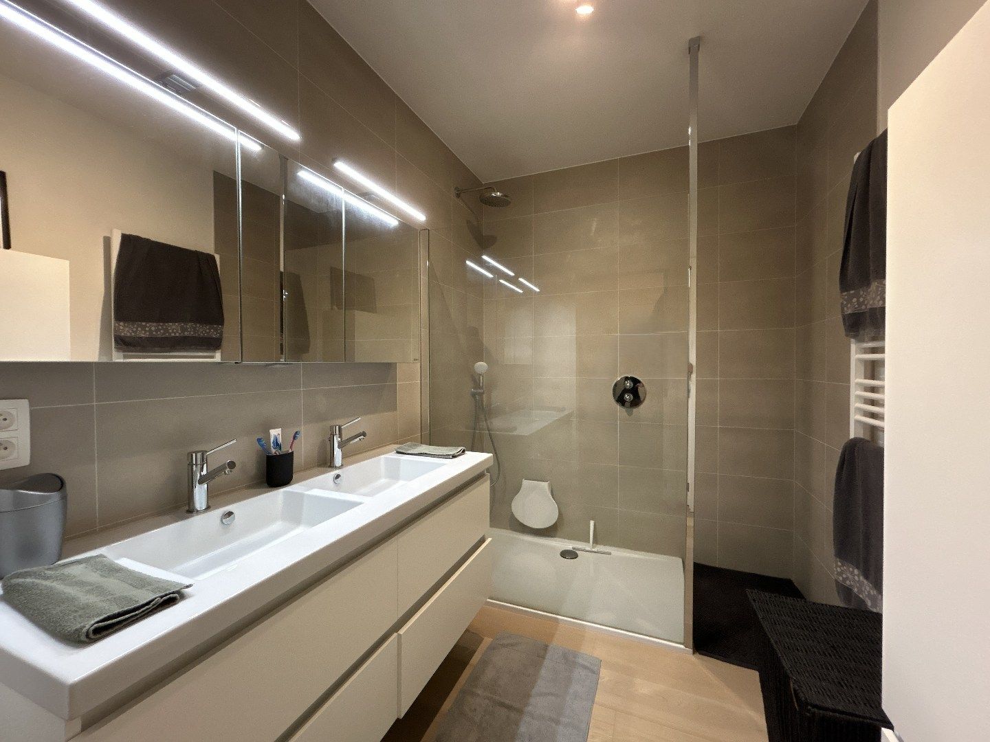 Licht, luxueus en stijlvol appartement in het hart van Haacht foto 10