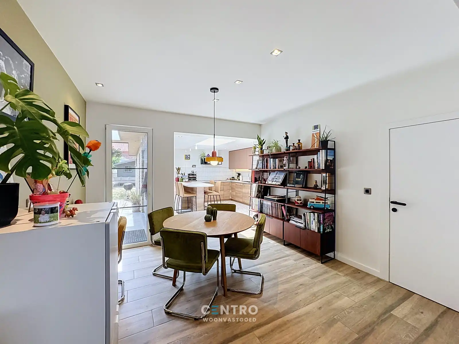 Instapklare woning met alle COMFORT te Jabbeke! foto 5