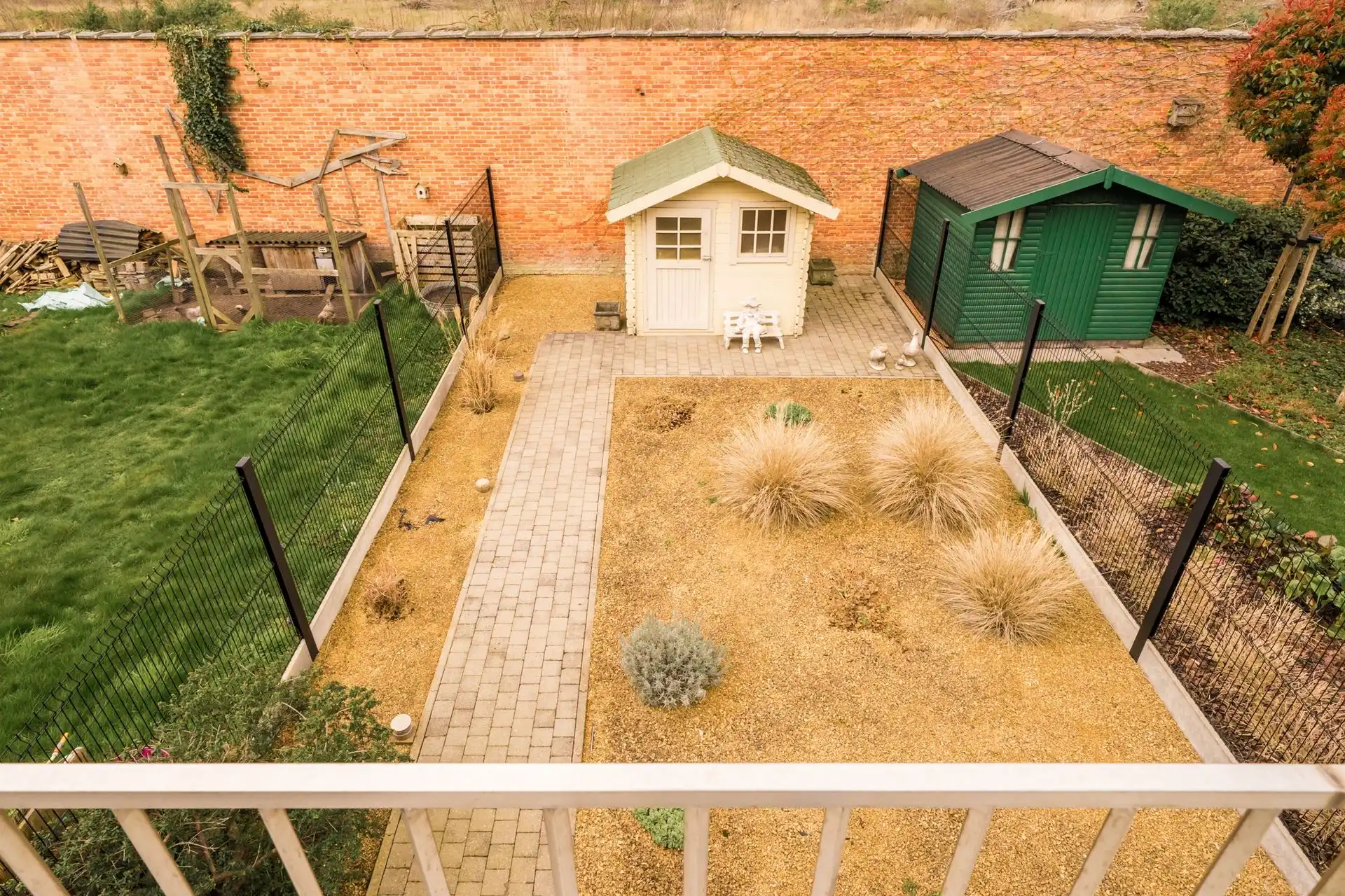 Instapklare bel-etagewoning met garage, tuin en zonnig terras foto 27