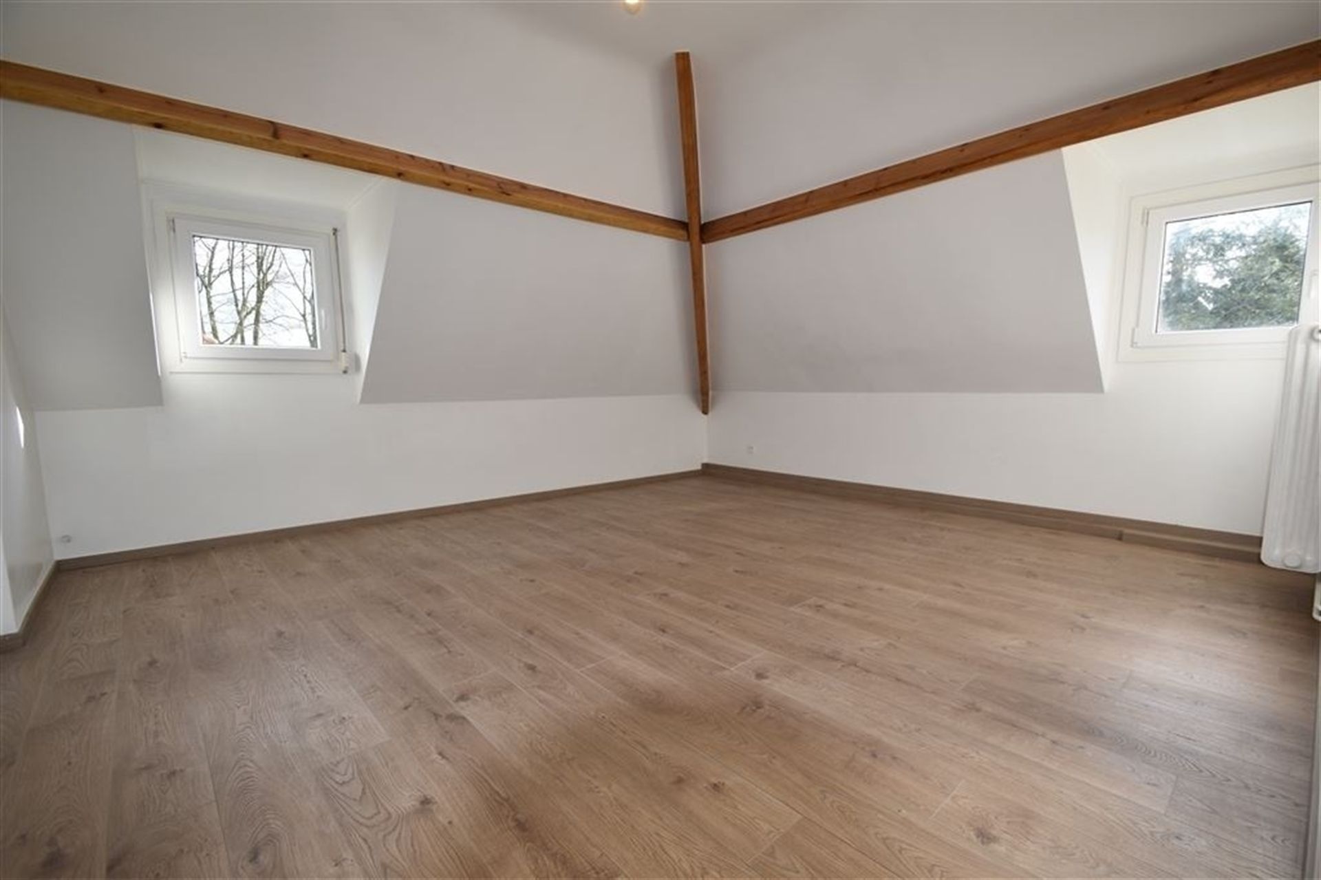 Villa met 5 slaapkamers en ruime tuin gelegen in een rustige buurt foto 25