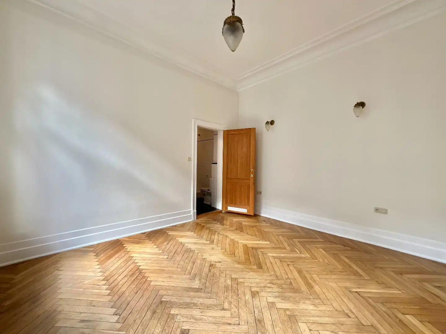 Uniek penthouse met 4 slaapkamers en ruim privéterras in Zurenborg foto 22