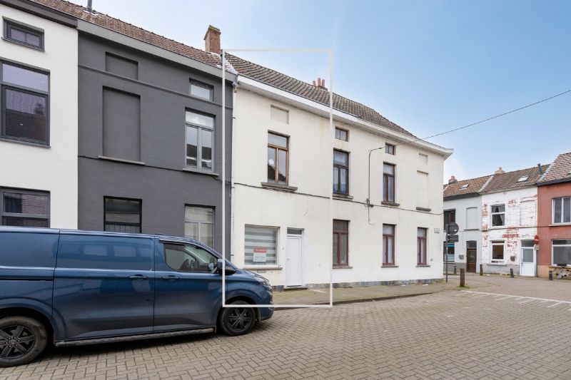 Hoofdfoto van de publicatie: Charmante stadswoning met potentieel in het hart van Gent