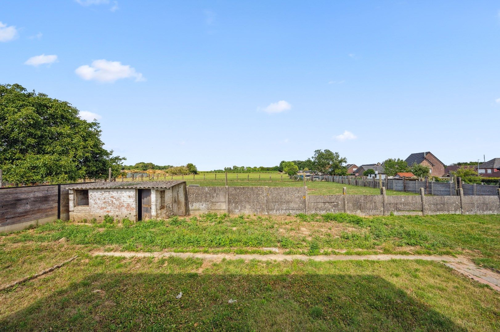 Ruime open bebouwing met tuin, garage en 3 slaapkamers in Willebringen. foto 23