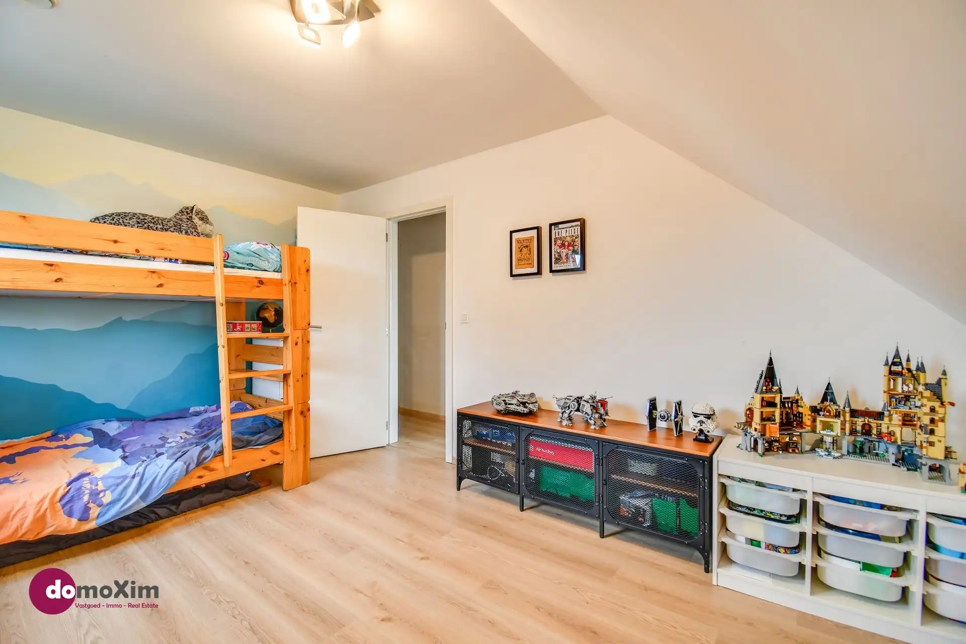Mooie halfopen, recente woning met 3 slaapkamers in Hever foto 16
