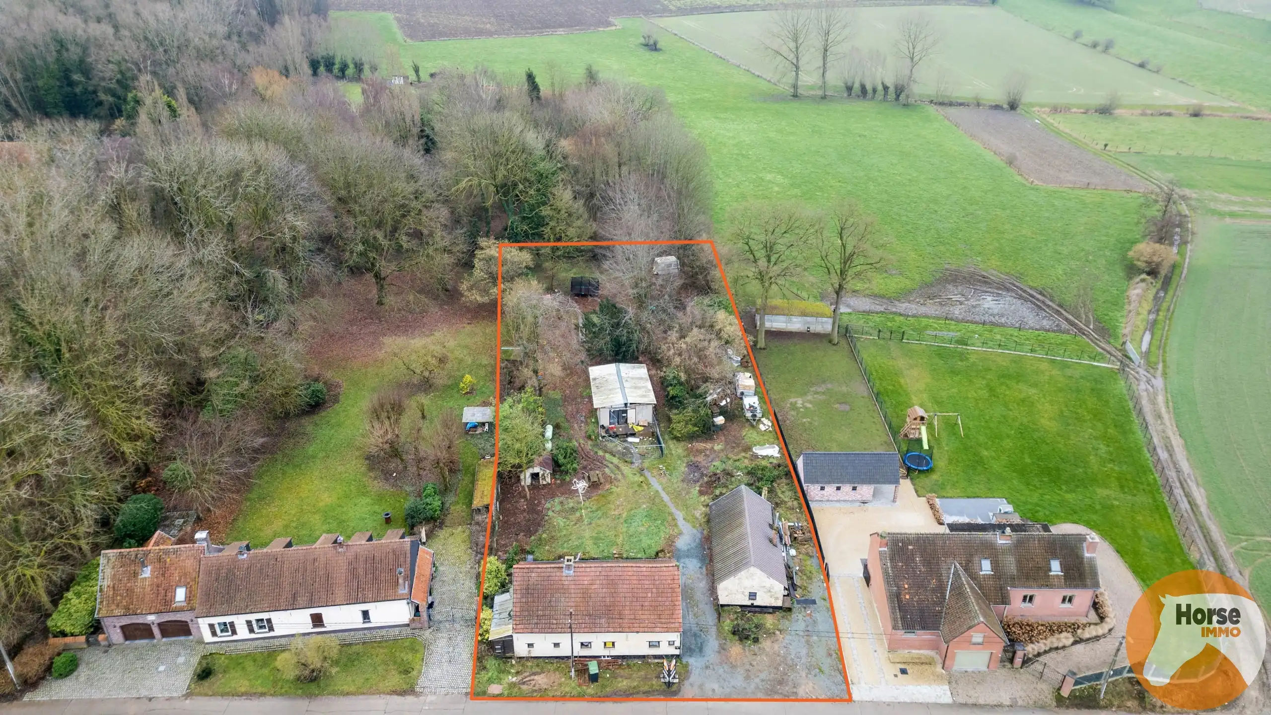 Hoofdfoto van de publicatie: GALMAARDEN - Te renoveren pand op unieke ligging