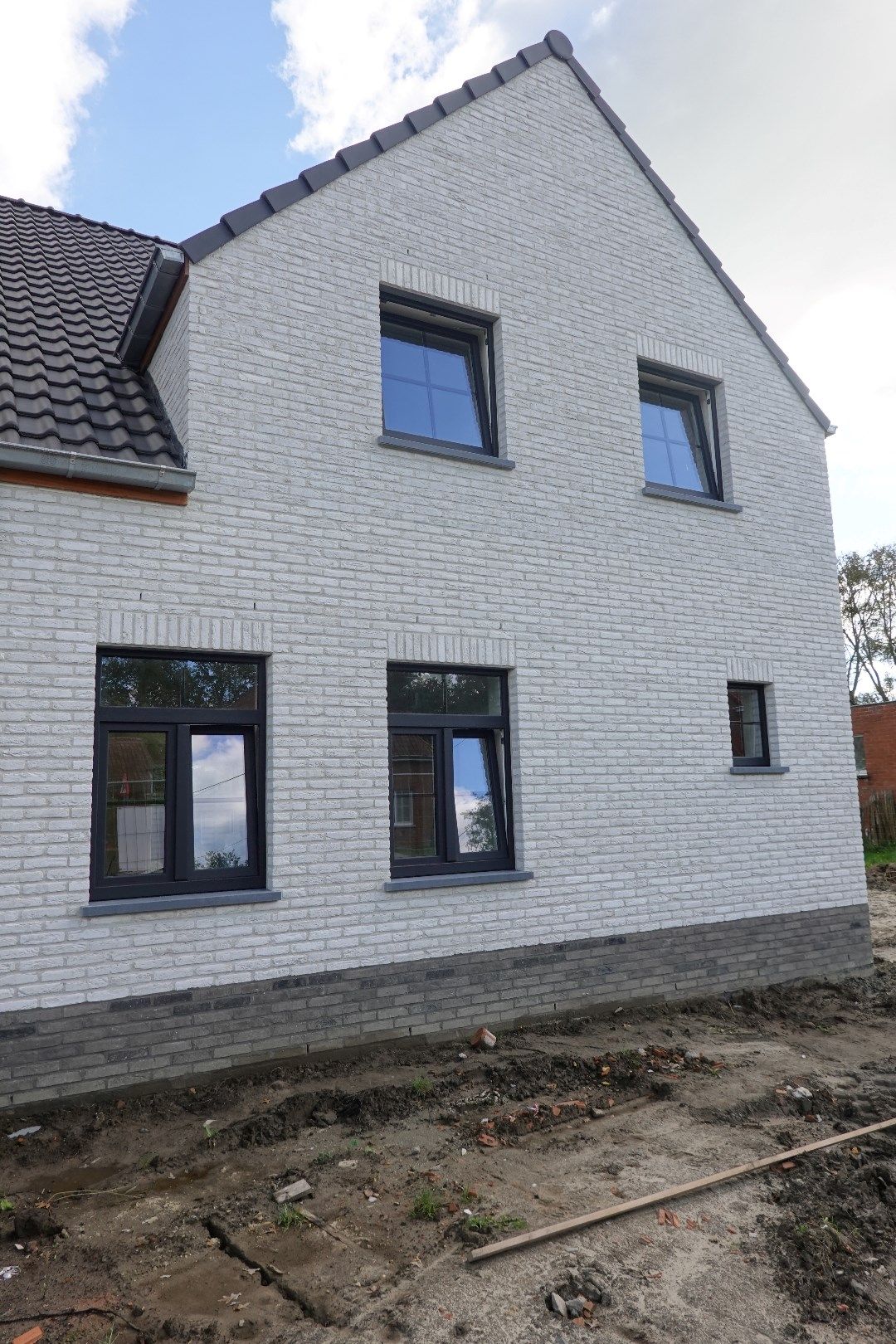 Te koop: Moderne nieuwbouwwoning in de Keibergstraat 9b, Torhout – Jouw ideale gezinswoning! foto 2