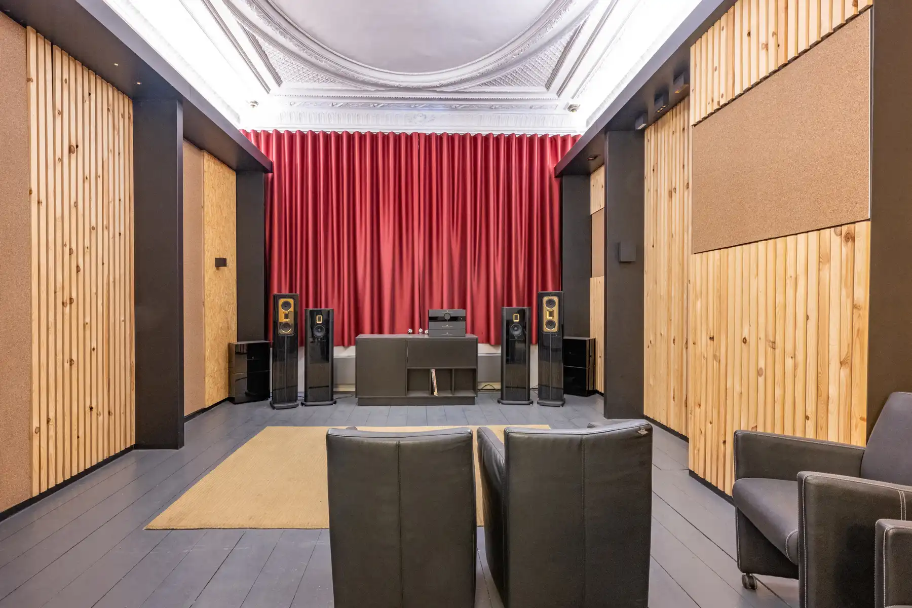 VERLAAGDE PRIJS - Pand met handelsruimte en woonfunctie foto 12