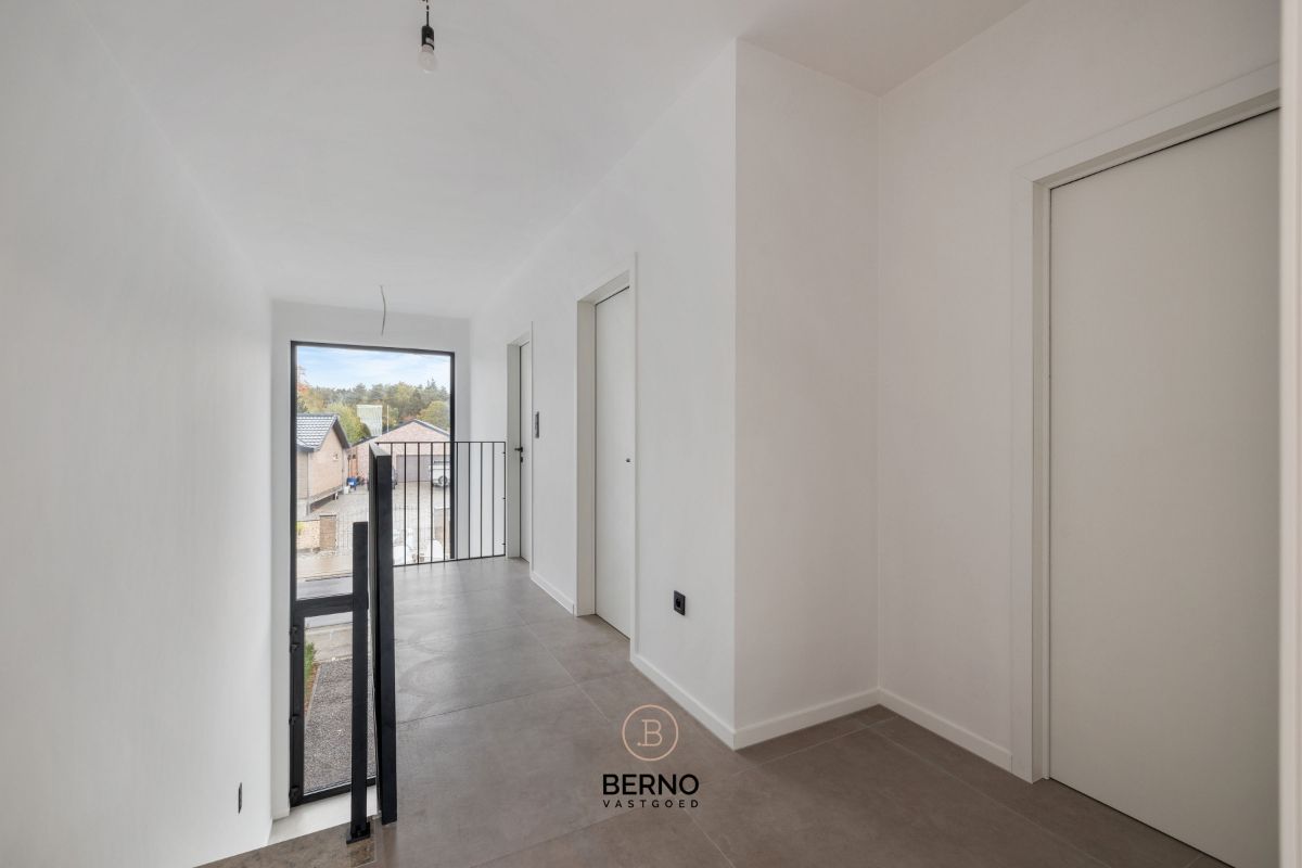 Nieuwbouwwoning met zuidwestgerichte tuin foto 8