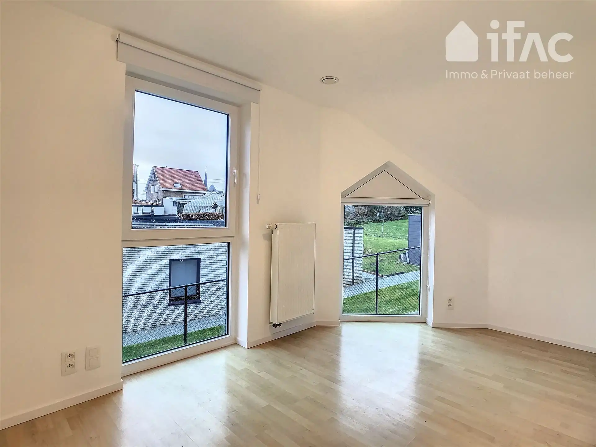 Villa met 4 slaapkamers en leuke tuin foto 14