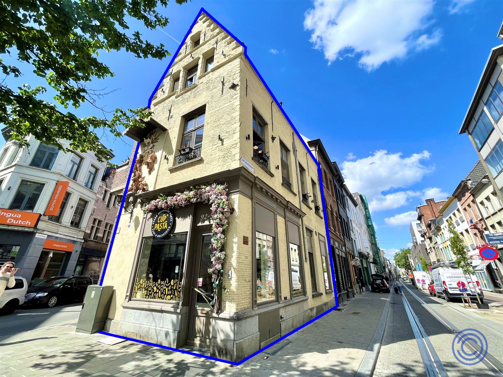 ()=>{if(producerUpdateValueVersion(node),producerAccessed(node),node.value===ERRORED)throw node.error;return node.value} Sint-Jacobsmarkt 92 - 2000 ANTWERPEN