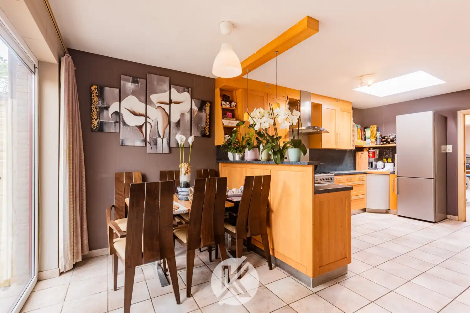 Ruime woning met veel potentieel in centrum Herzele foto 8