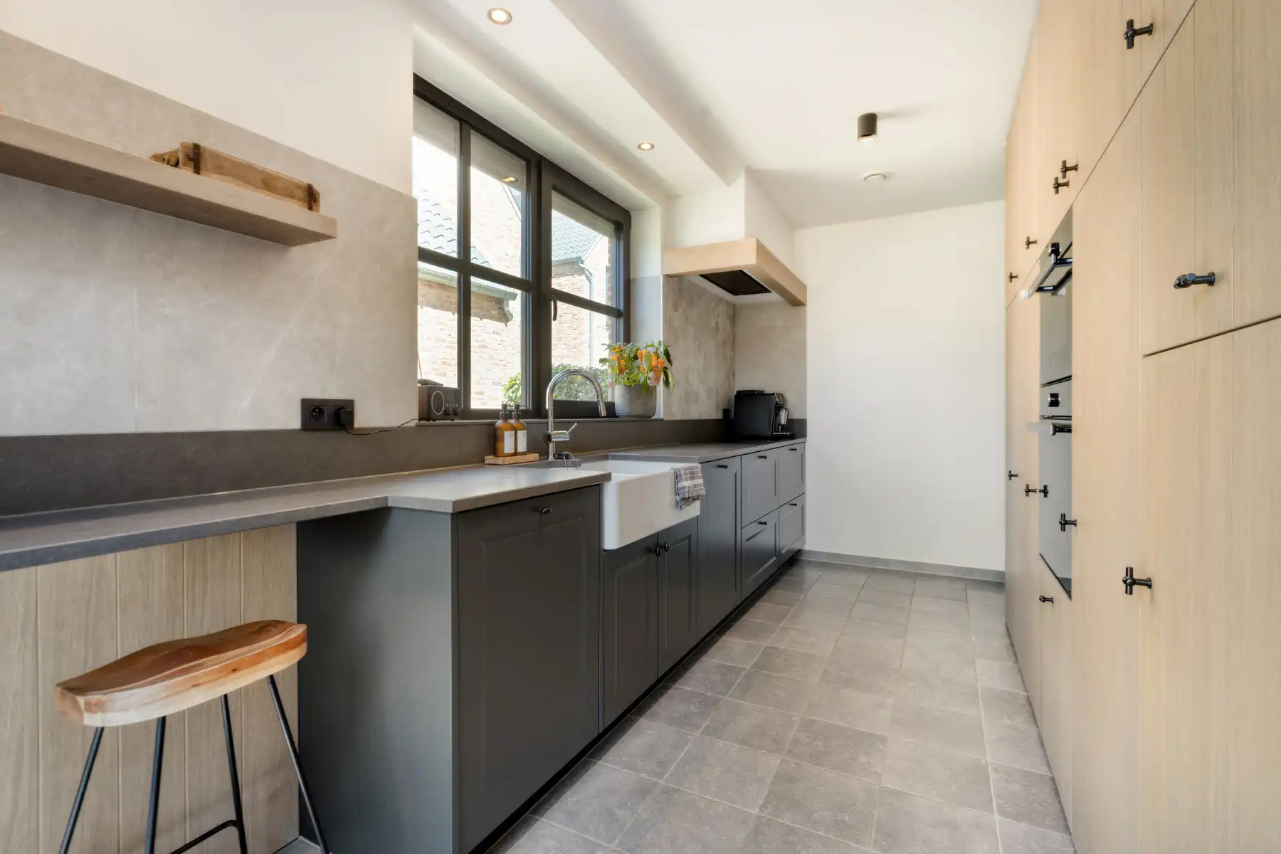 Moderne woning met 3 slaapkamers. foto 15