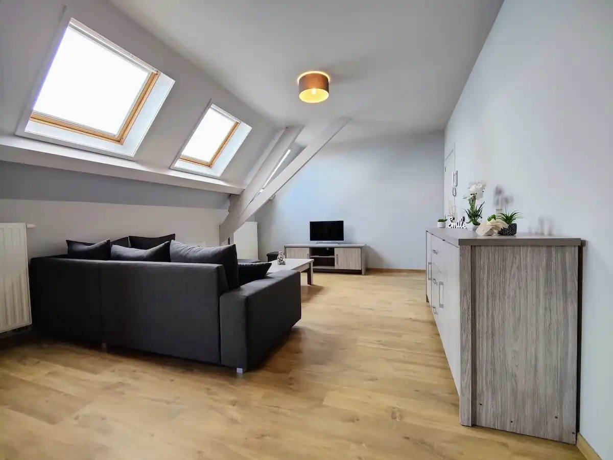 Beselare - Investeringspand met kantoorruimte en 2 verhuurde appartementen foto 15