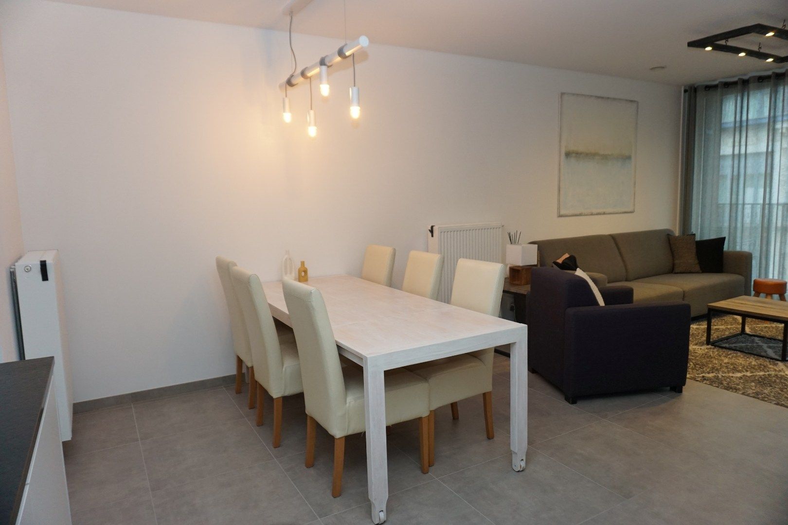 NIEUWBOUWAPPARTEMENT MET 2 SLAAPKAMERS EN AUTOSTAANPLAATS NABIJ PETIT PARIS foto 6