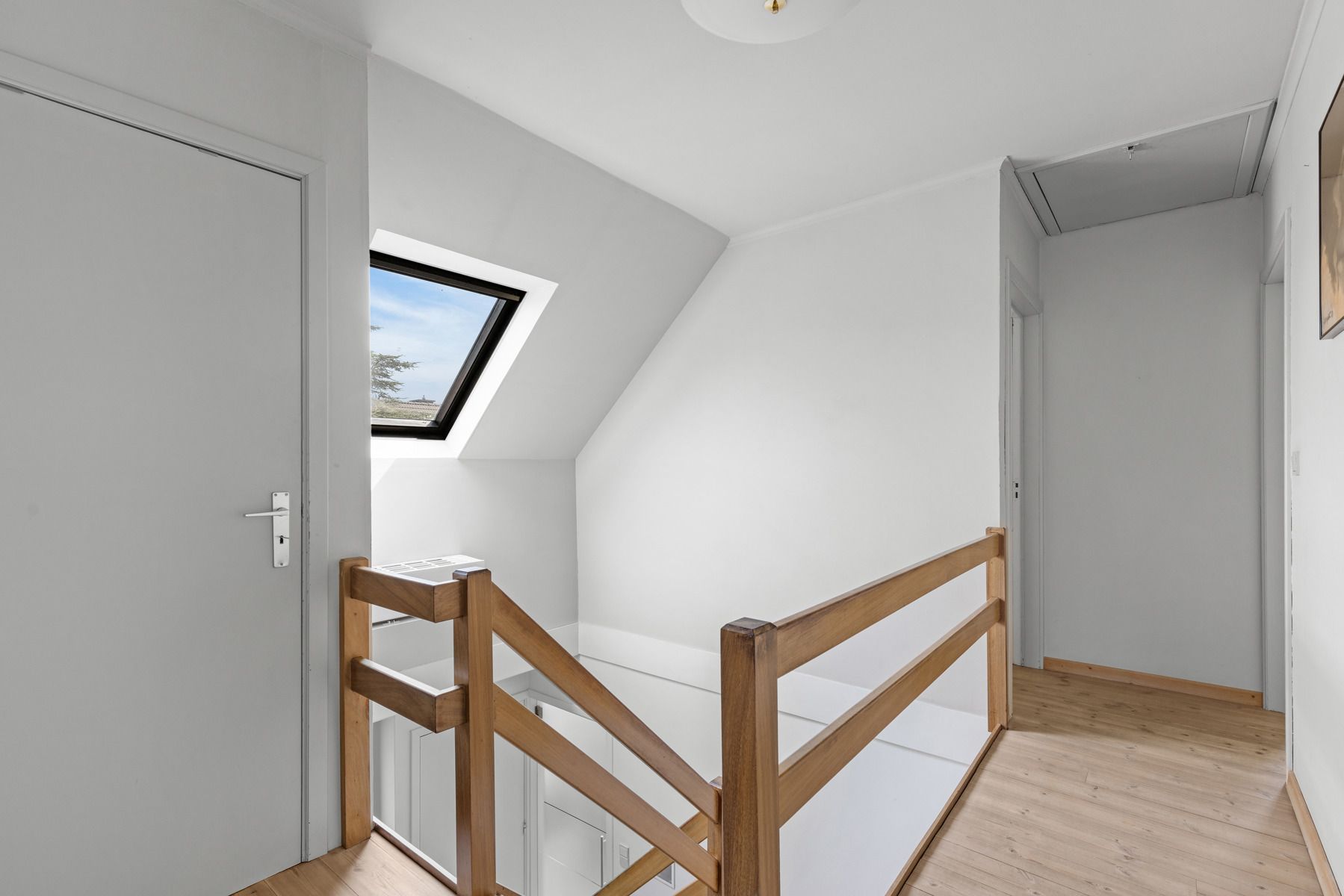 Stijlvolle woning in rustige woonwijk te Nazareth foto 19