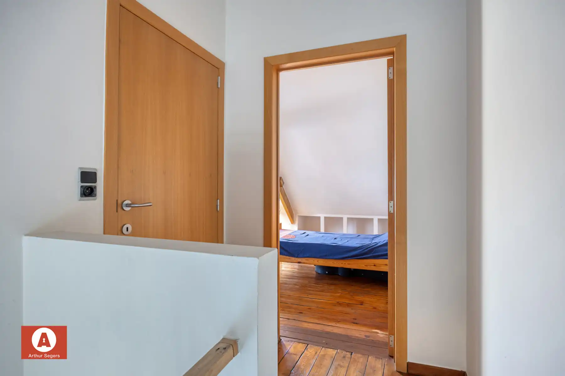 Architectenwoning met inpandige garage. foto 22