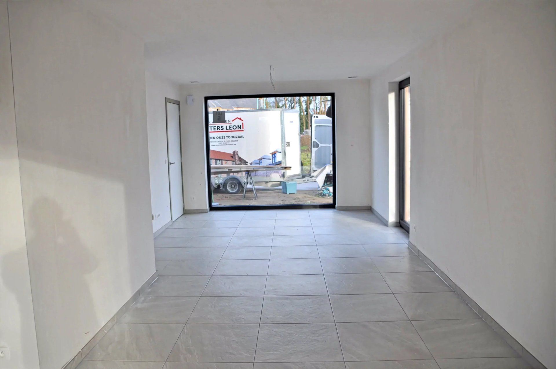 ZEER ENERGIEZUINIGE NIEUWBOUWWONING MET 3 SLPK IN HEUSDEN-ZOLDER foto 3