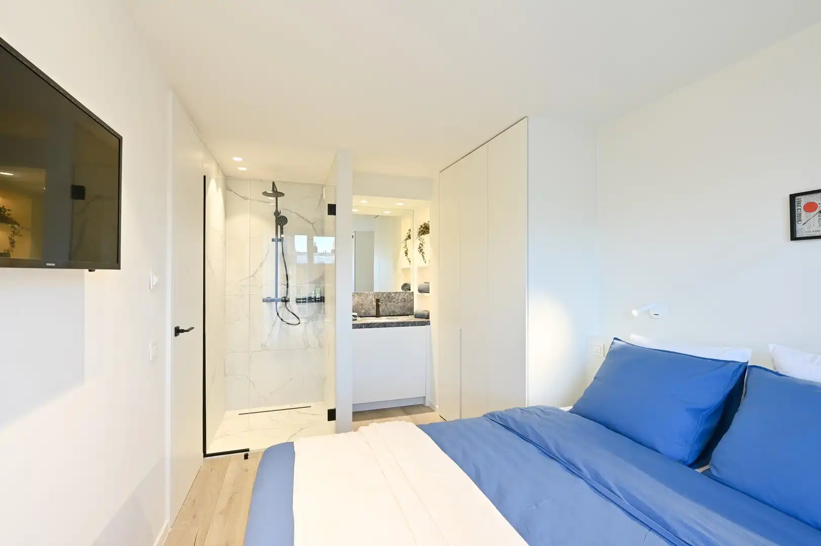 Prachtig penthouse appartement gelegen nabij de Zeedijk, de winkels en het Van Bunnenplein. foto 17