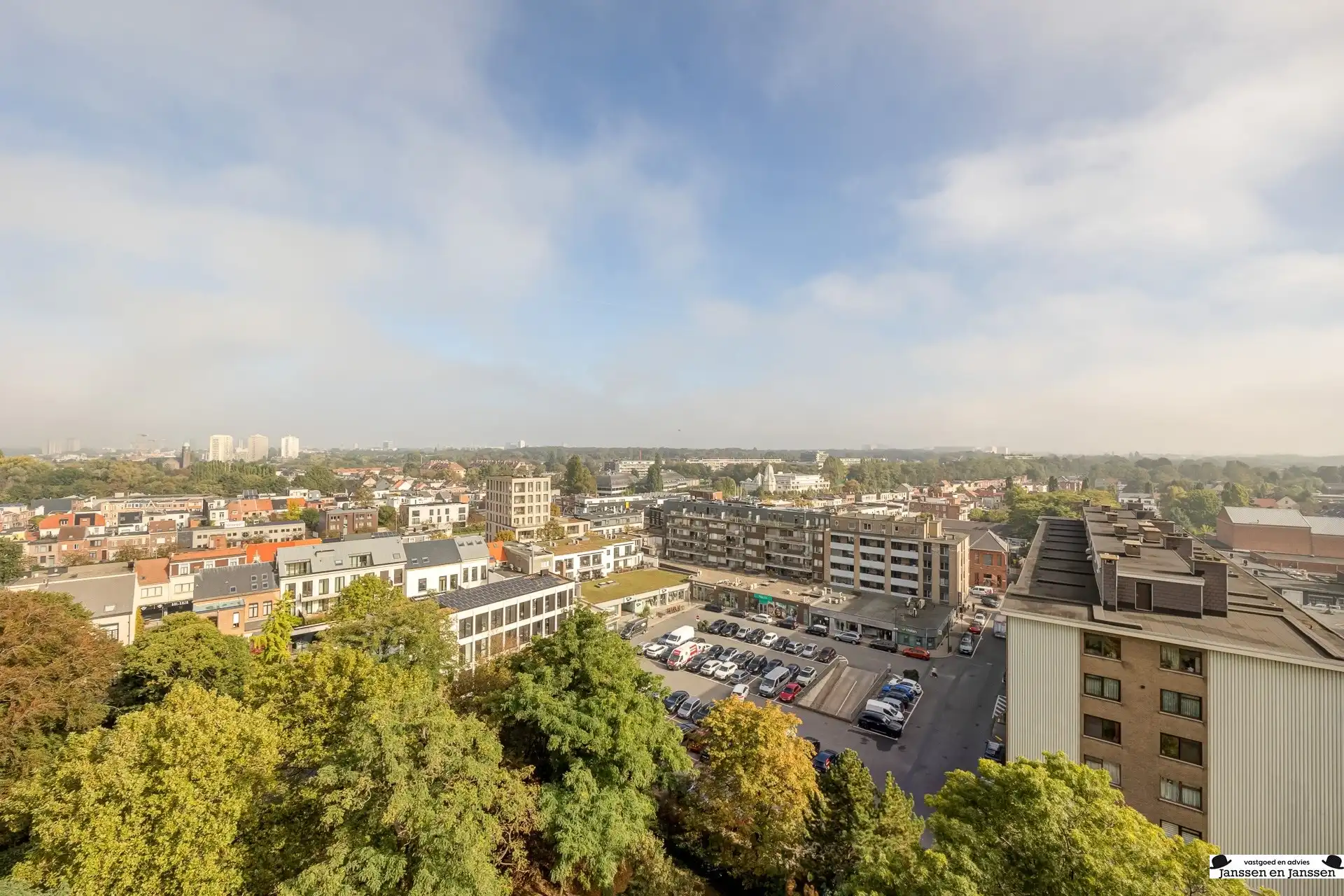 Instapklaar 2-slaapkamer appartement met 2 terrassen en prachtig uitzicht foto 12