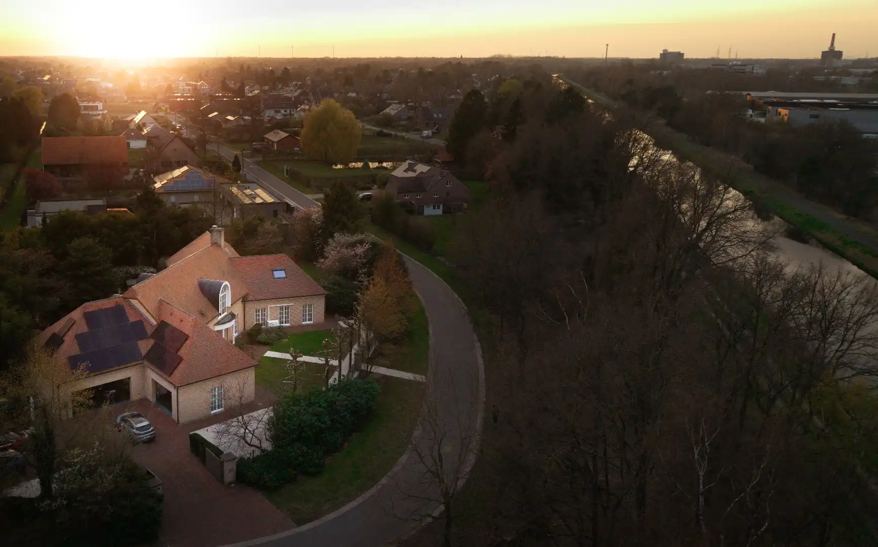 Exclusieve villa waar ruimte, rust, privacy en ontspanning uitzonderlijk gecombineerd worden foto 2