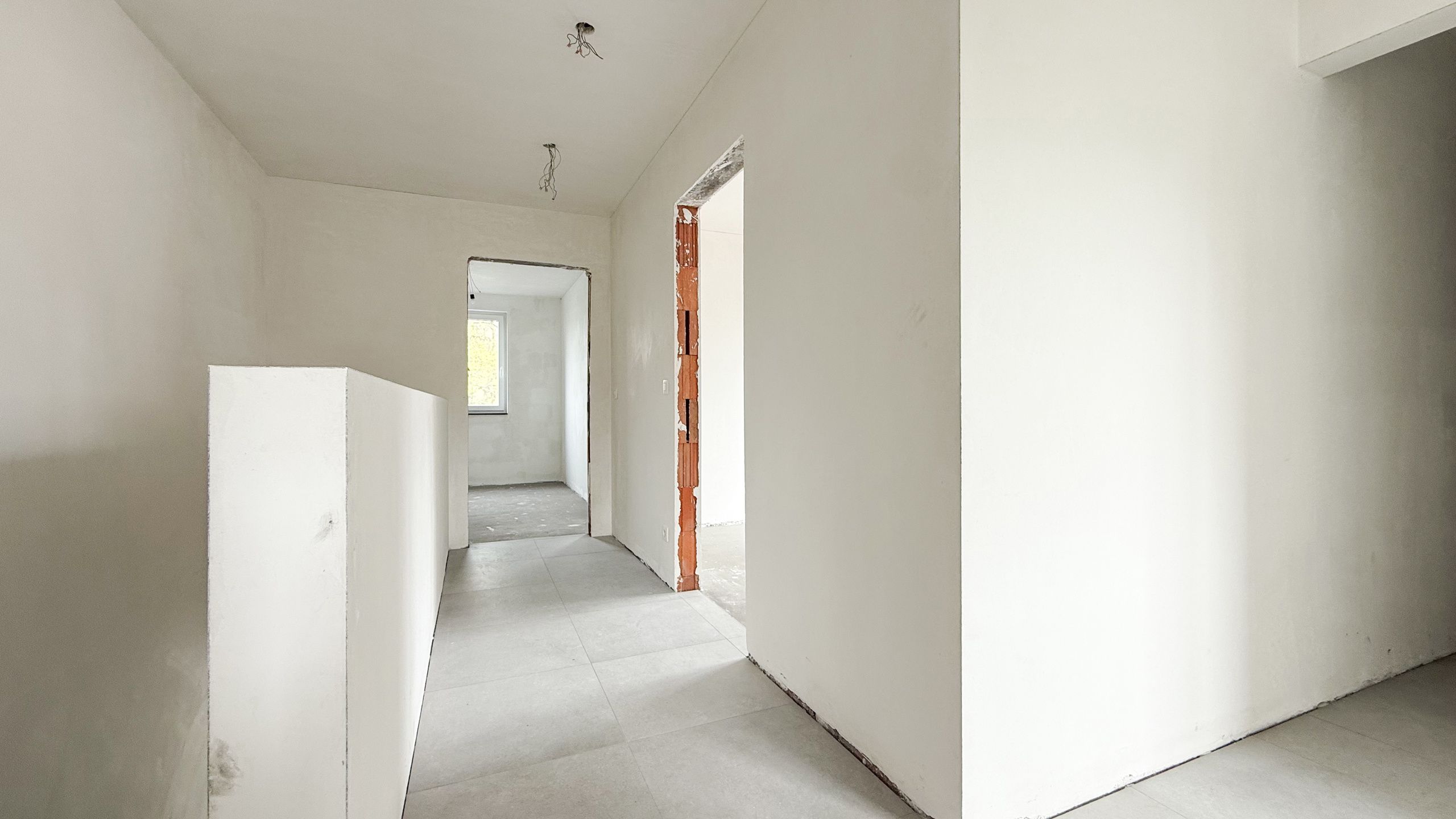 Nieuwbouwwoning (casco+) met 3 slpkms, terras en ruime tuin! foto 12