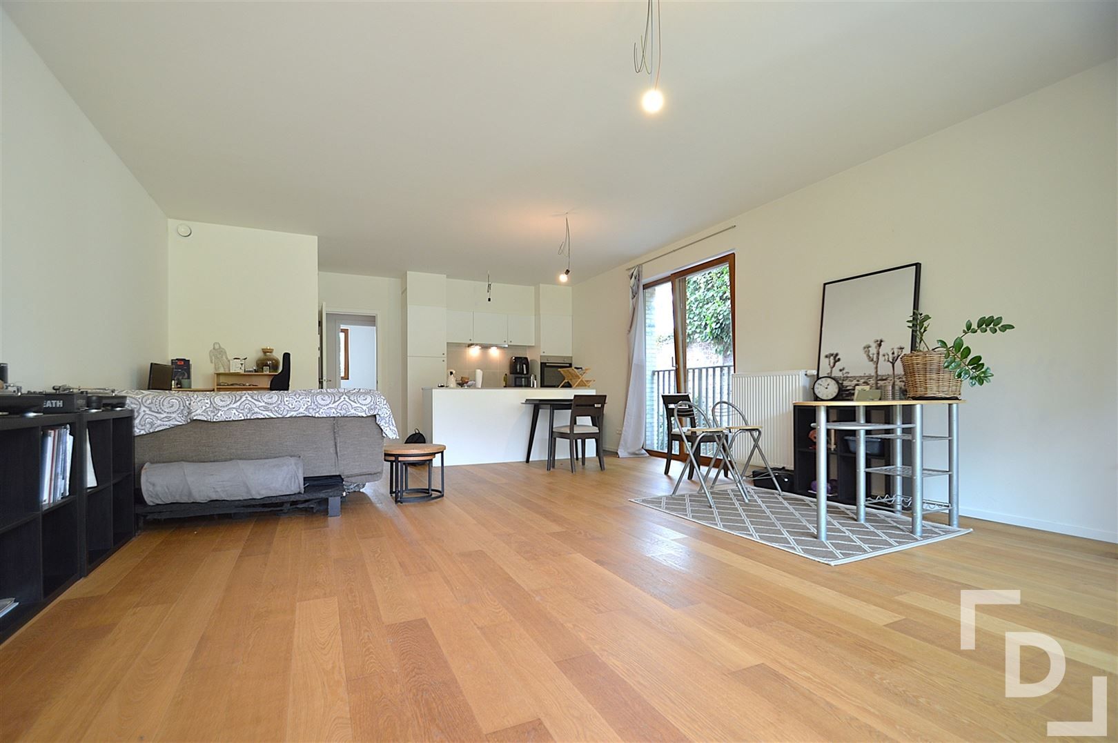 Gelijkvloers appartement met tuintje. foto 5