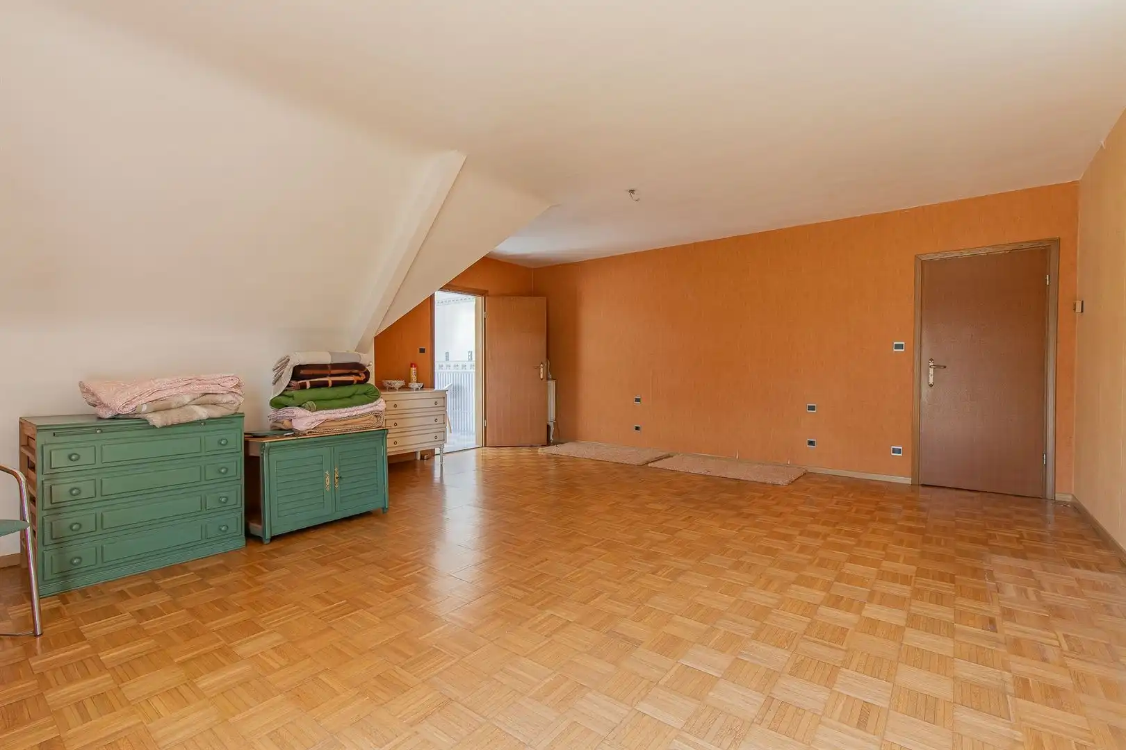 Uitzonderlijk ruime en veelzijdige praktijkwoning / cohousing met tal van mogelijkheden foto 26