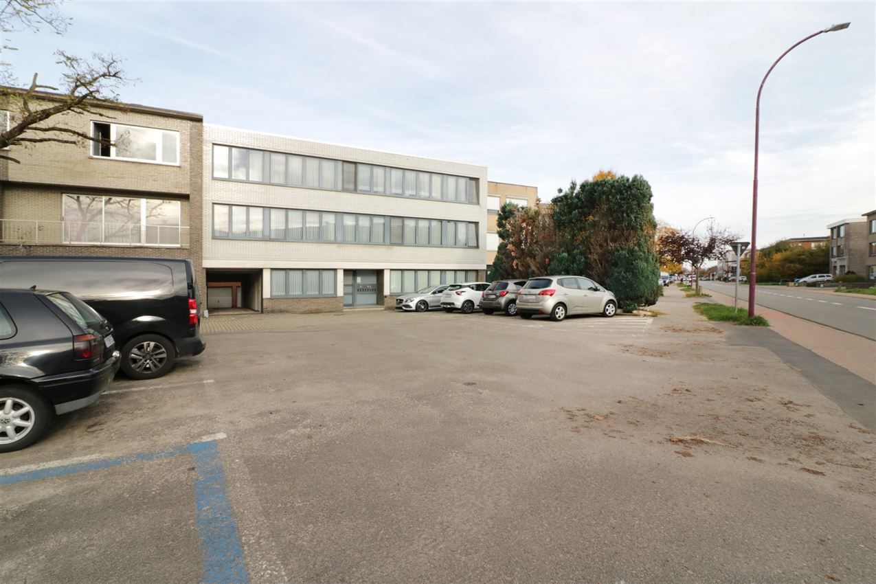 Centraal gelegen app met 2 slpk.en garagebox foto 26