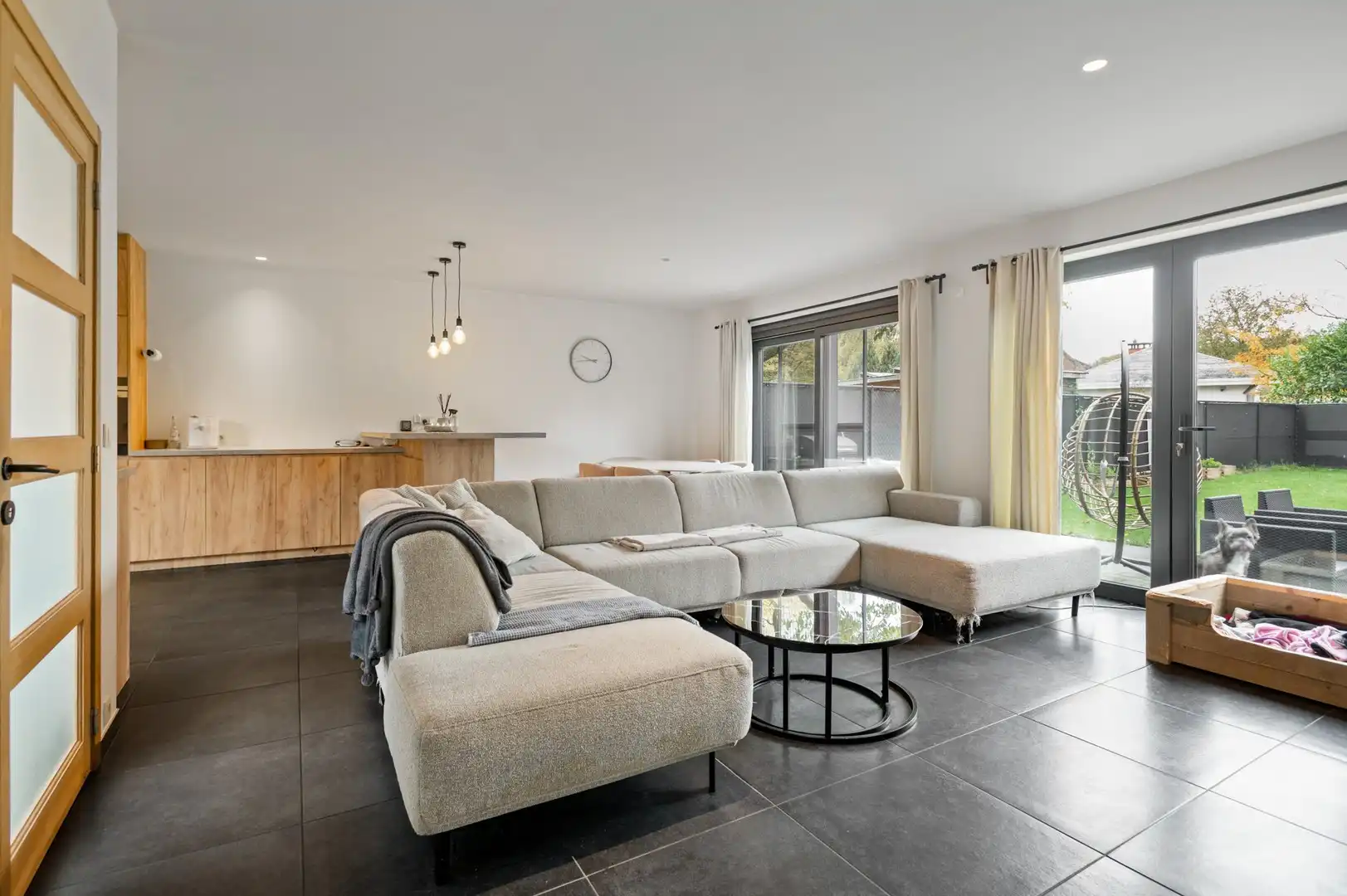 Energiezuinige woning met ZW-tuin en 3 slpks foto 3
