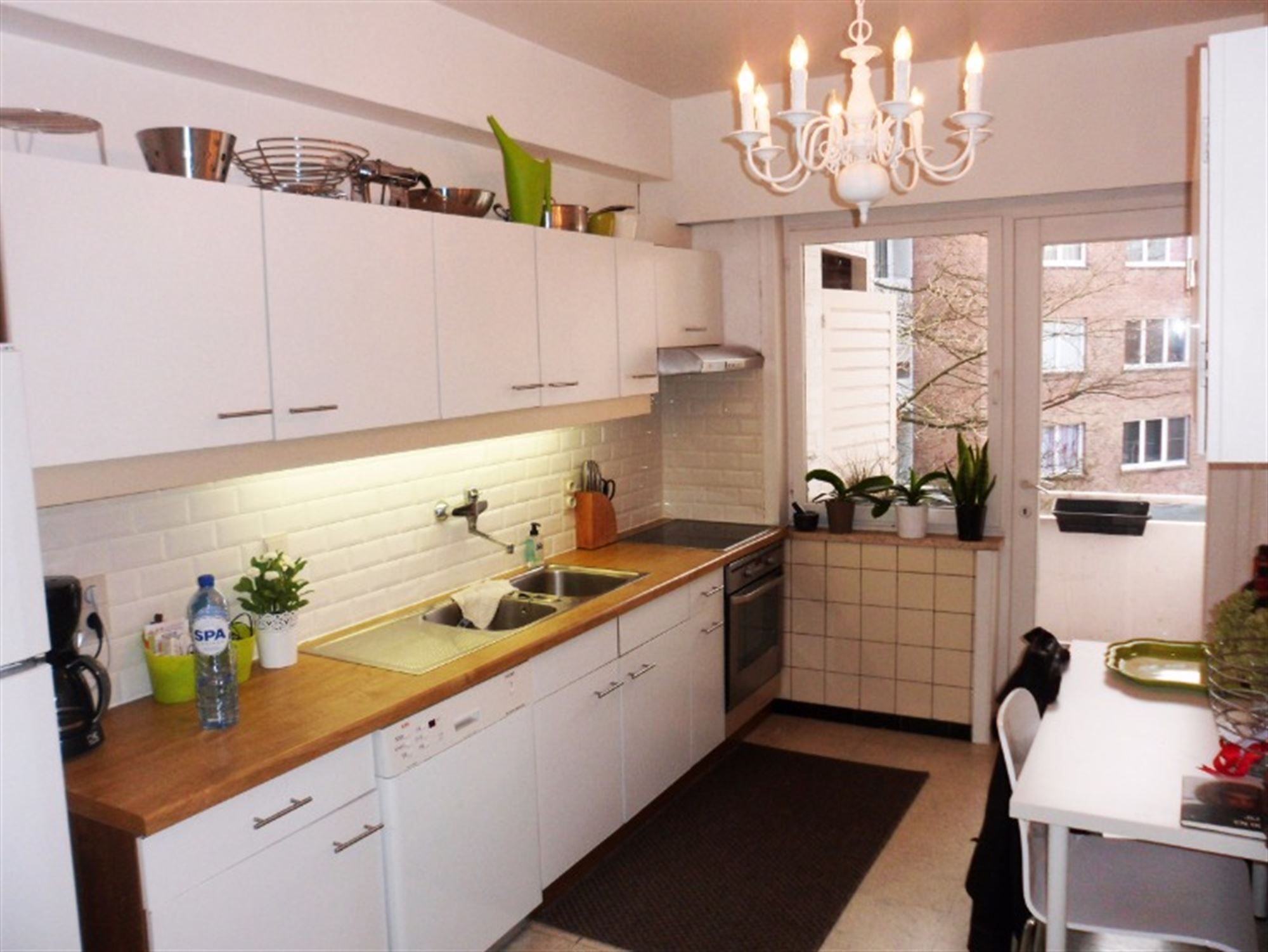 Appartement met terras foto 5