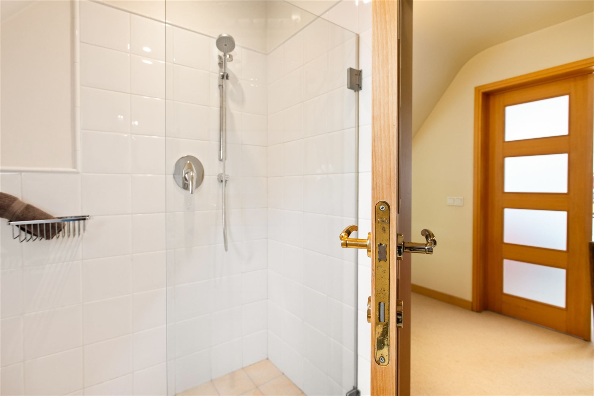 Exclusieve rietgedekte villa op 5.717 m² grond. foto 35