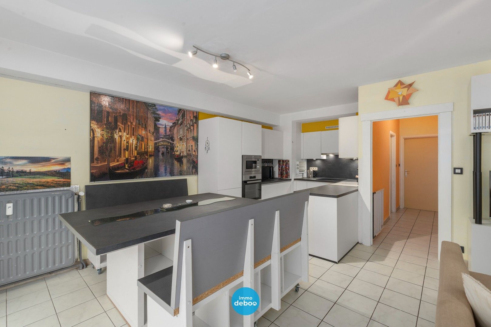 Instapklaar appartement met terras te centrum Oostende foto 3