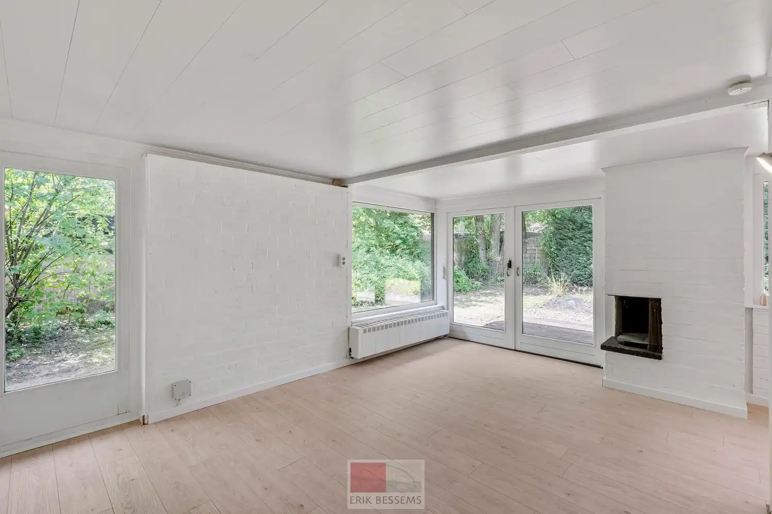 Recent gemoderniseerde bungalow, gelegen op het vakantiepark Sunclass Sonnevijver. foto 10