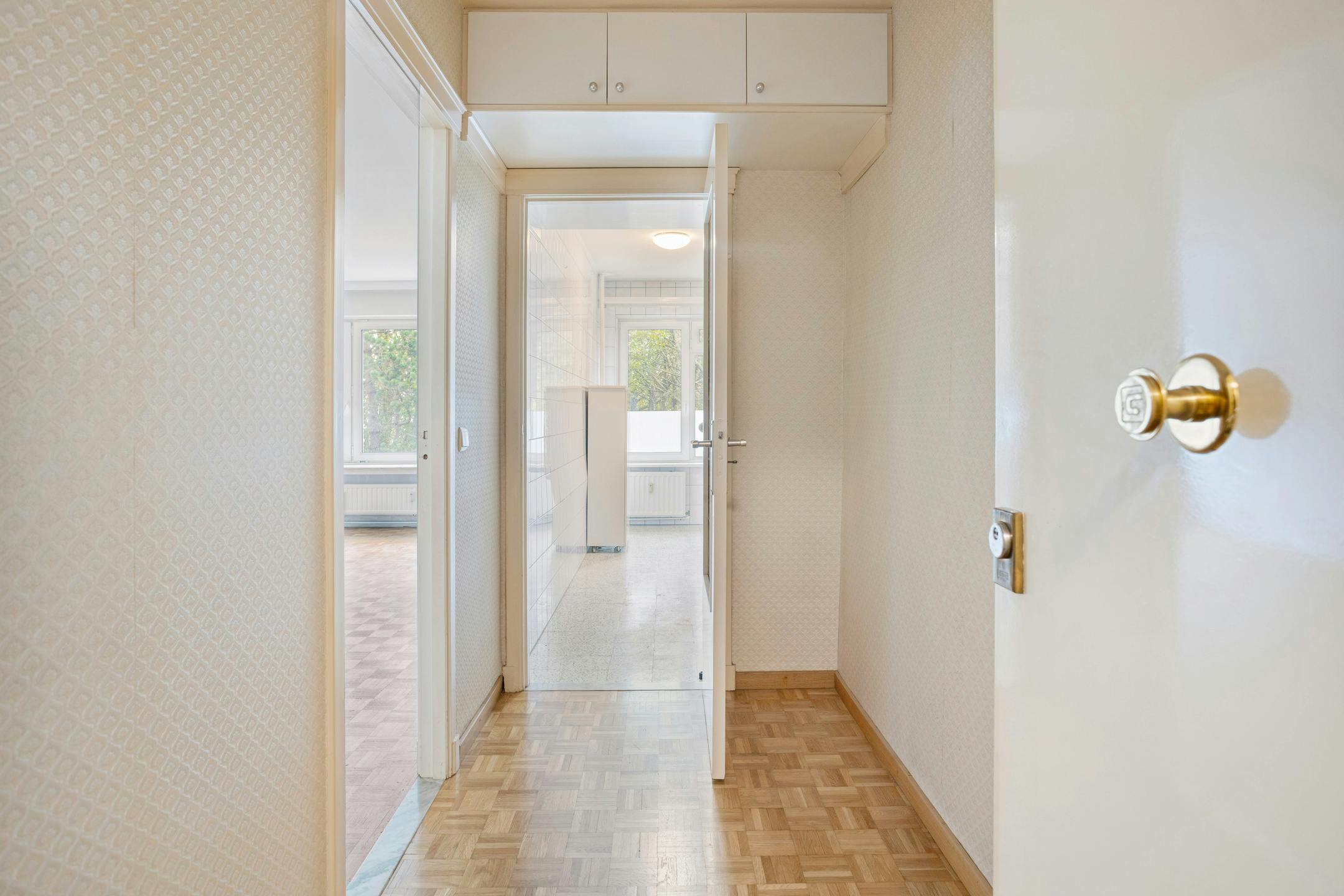 Appartement met 1 slaapkamer en garage te koop in Hoboken foto 3