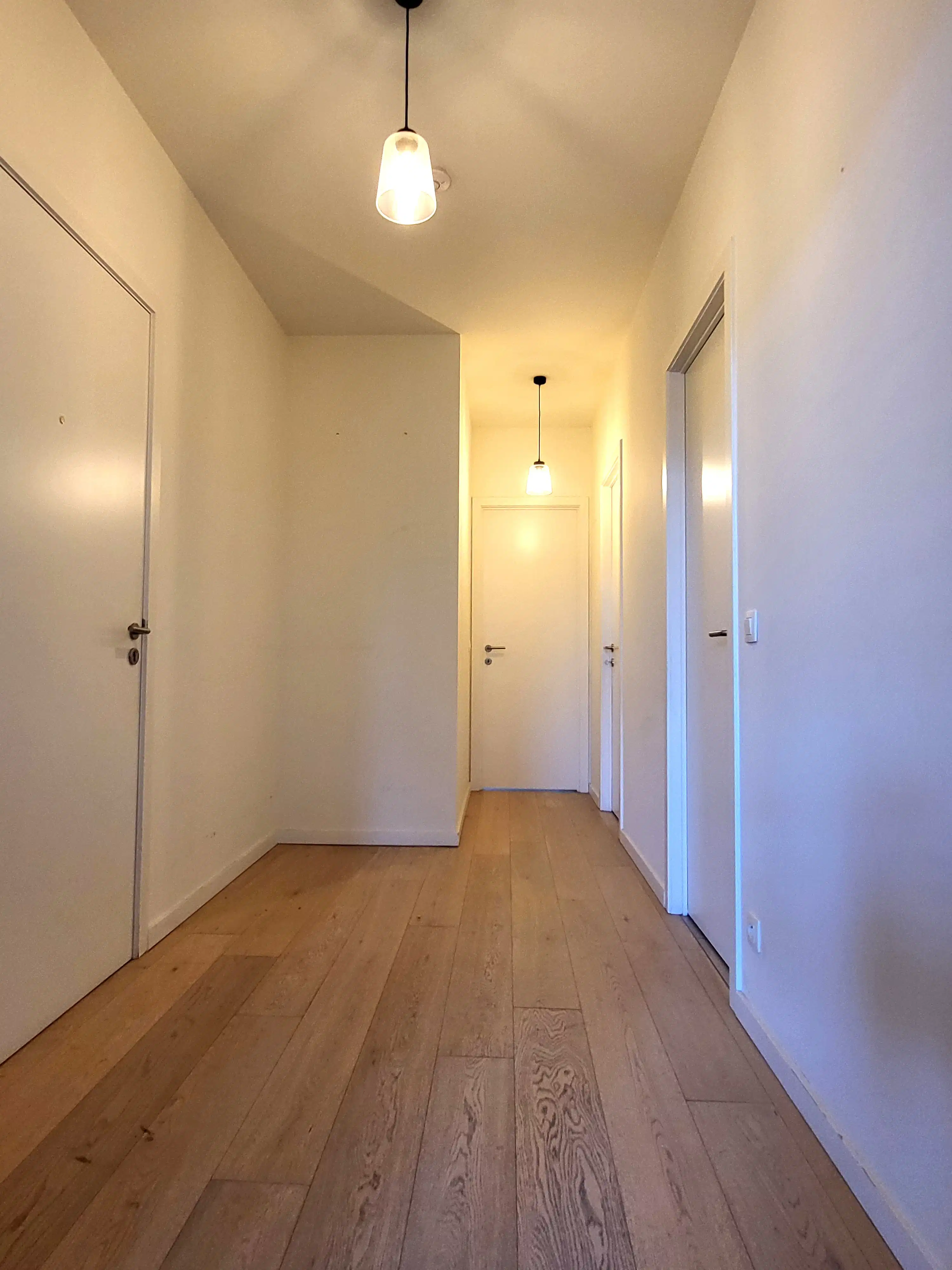 Prachtig energiezuinig appartement met 2 slaapkamers en zonnig balkon, in het centrum van de Stad Gent.  foto 22