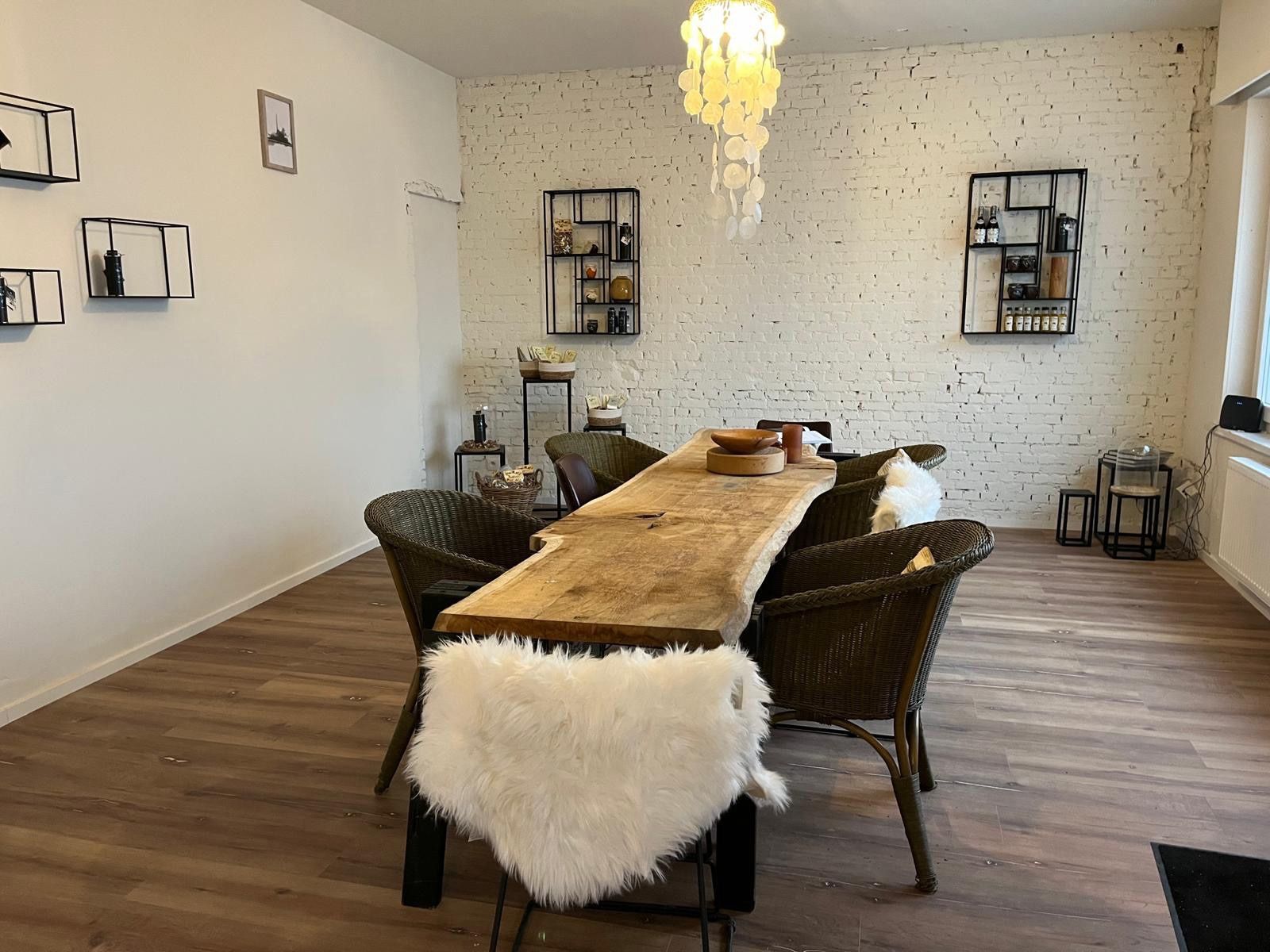 Prachtig gerenoveerd pand: handelspand + duplex + studio!  foto 22