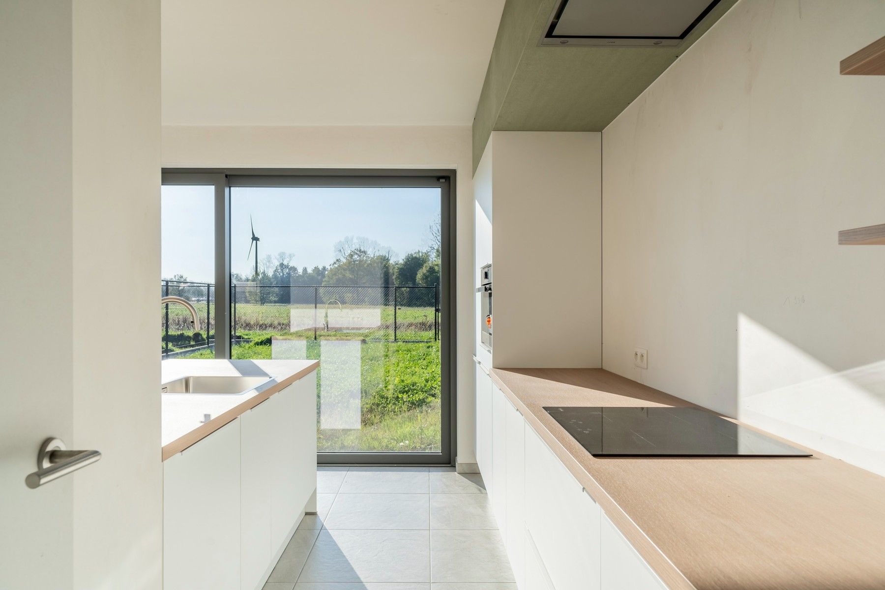 Lot 5: Halfopen bebouwing met 3 slpk., tuin en fietsberging foto 7