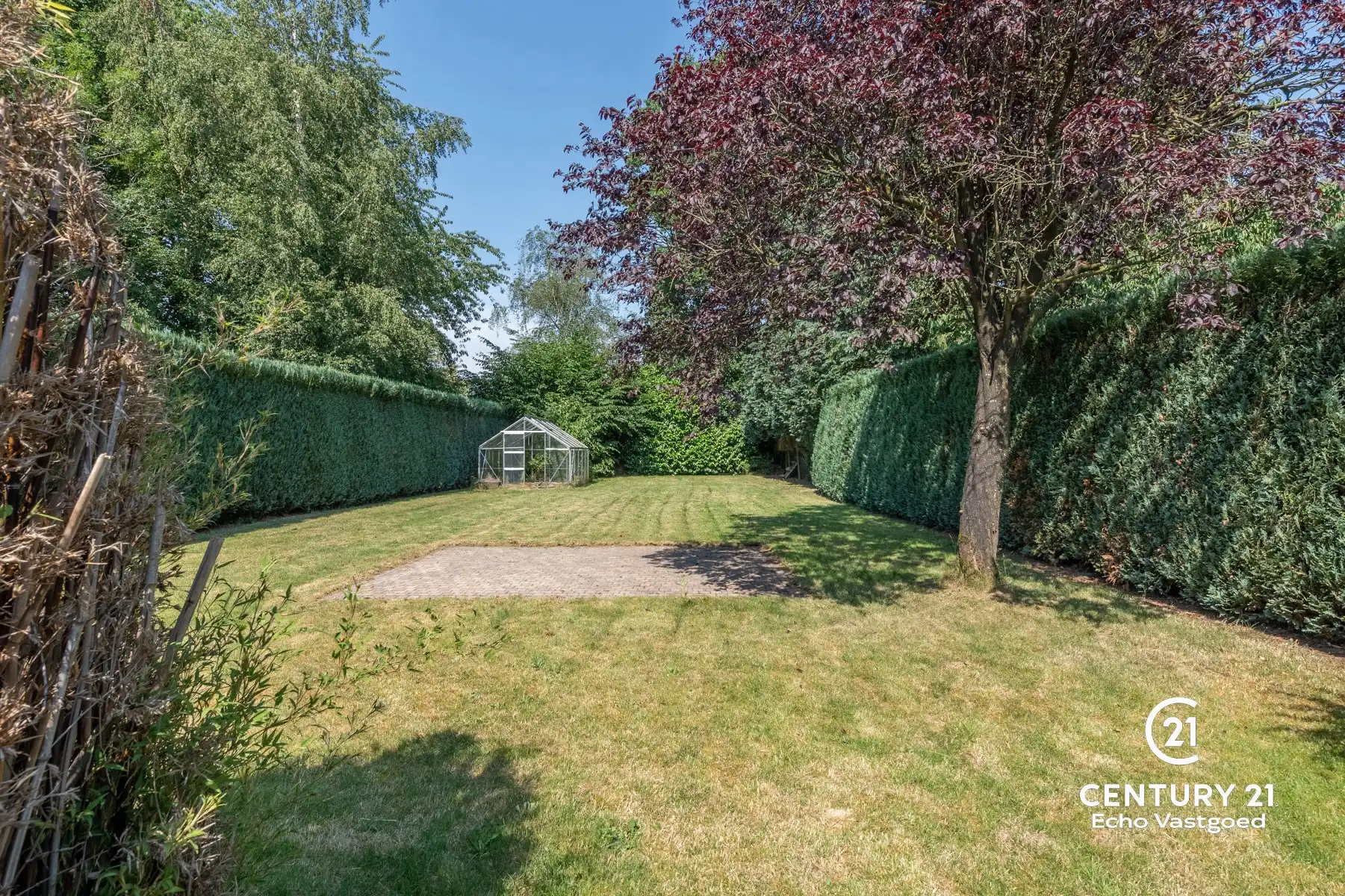 Uitzonderlijk handelspand met woonst, tuin en mogelijkheden foto 18