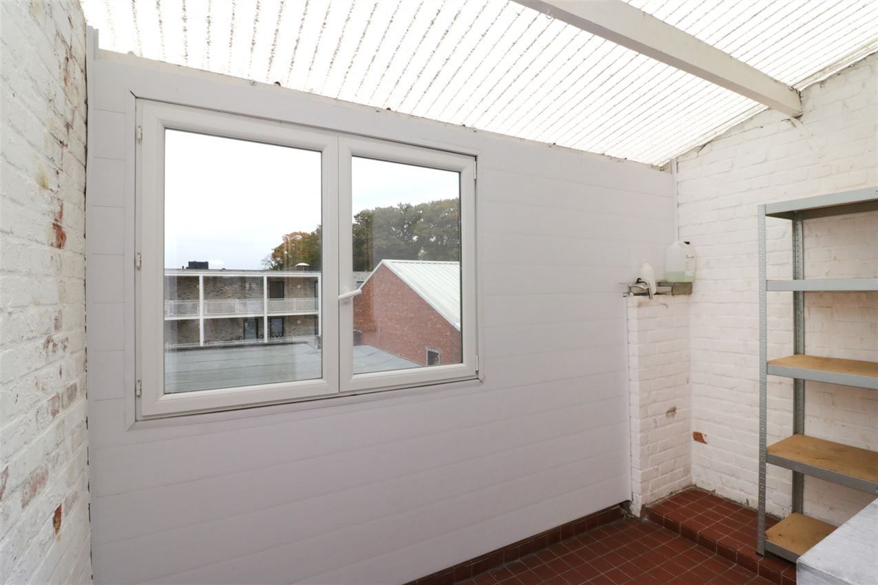 Opbrengsteigendom (handel & 4 app) op toplocatie foto 103