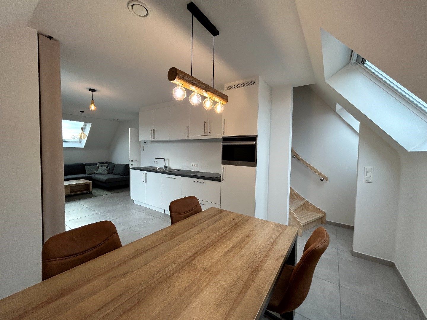 Recent, instapklaar appartement (75 m²) met 2 slaapkamers in vrijstaande, kleinschalige residentie + autostaanplaats foto 6