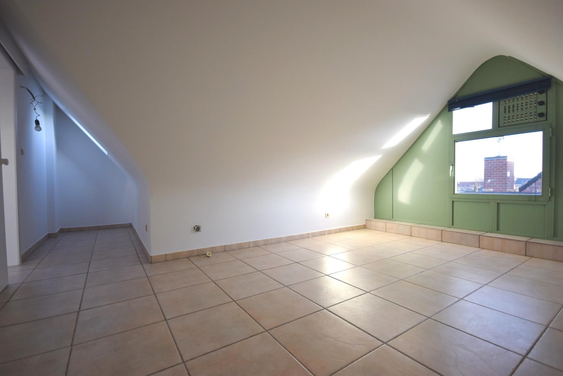 ZEER RUIM DUPLEX APPARTEMENT IN CENTRUM foto 8