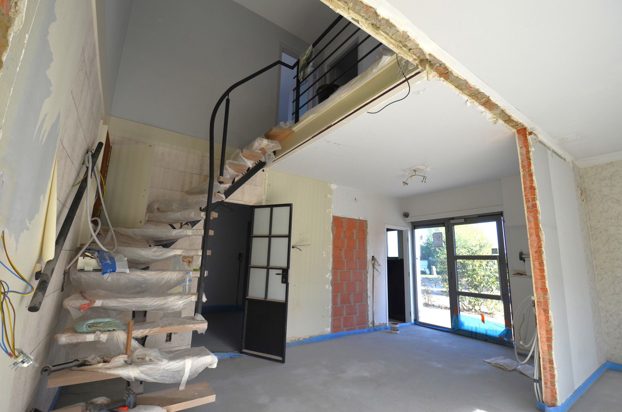 Af te werken woning met 2 slaapkamers foto 7