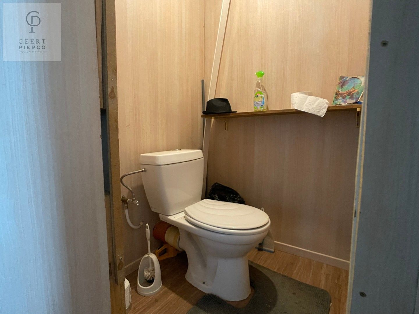 Te renoveren woning foto 19