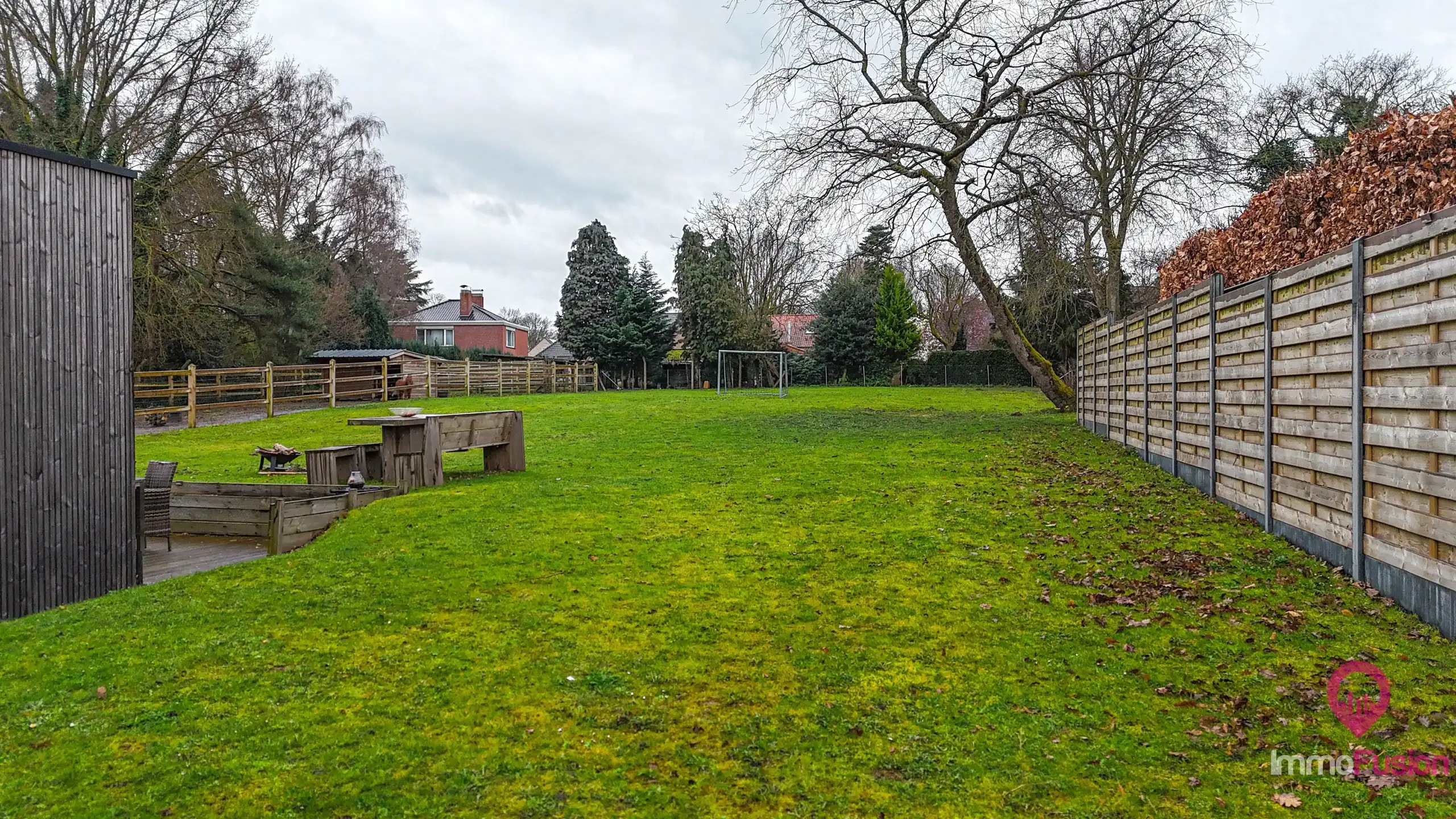 Gerenoveerde landelijk moderne woning op 28 are met 4 suites! foto 45