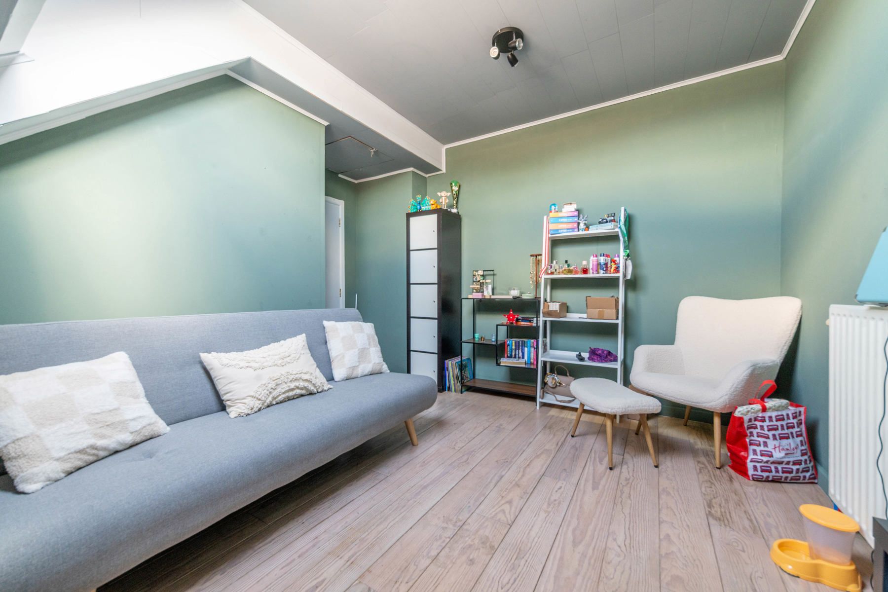 Ruime en lichtrijke halfopen bebouwing te Schelle. foto 8