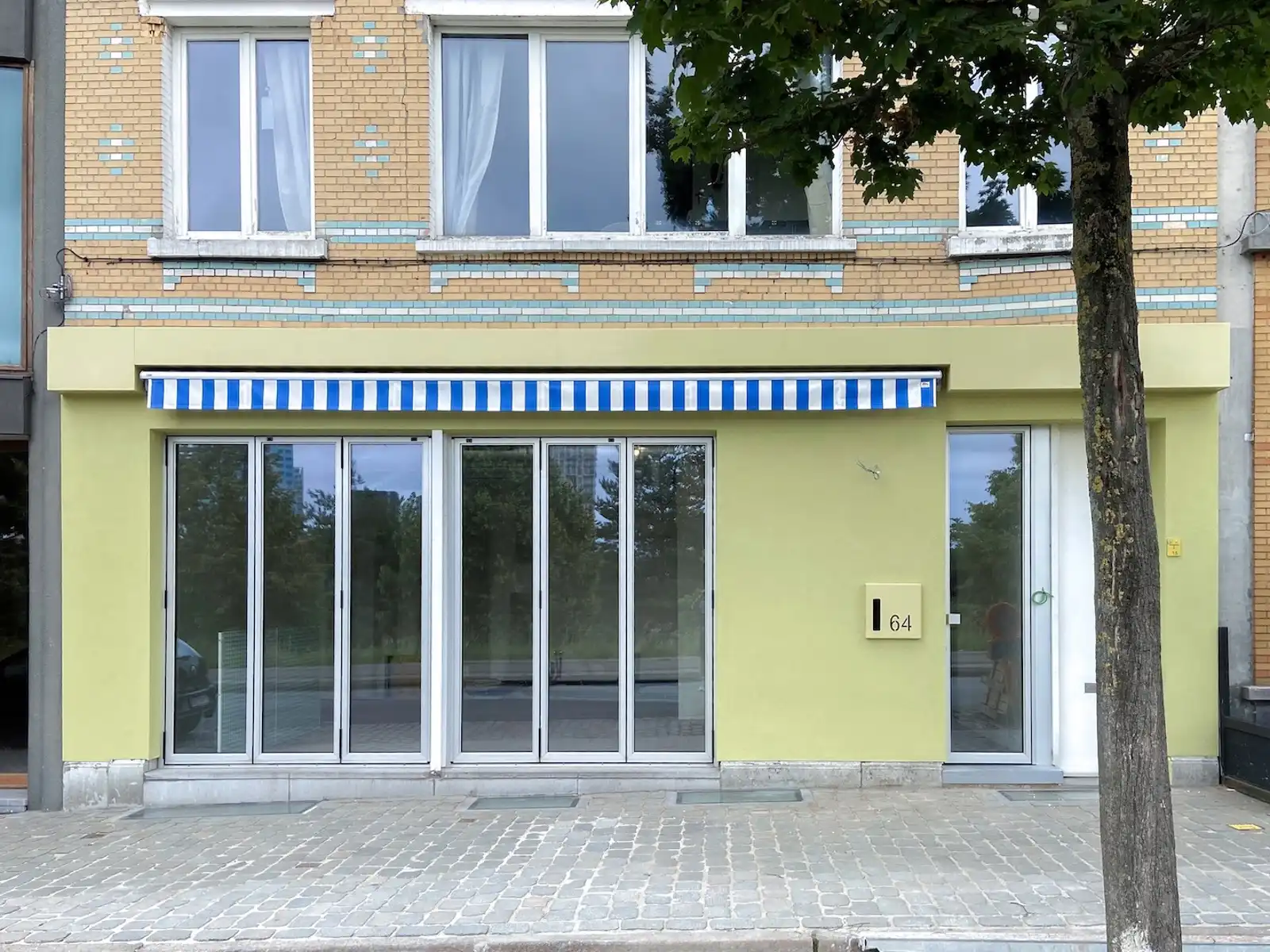 Commercieel handelspand tegenover Park Spoor Noord! foto 11