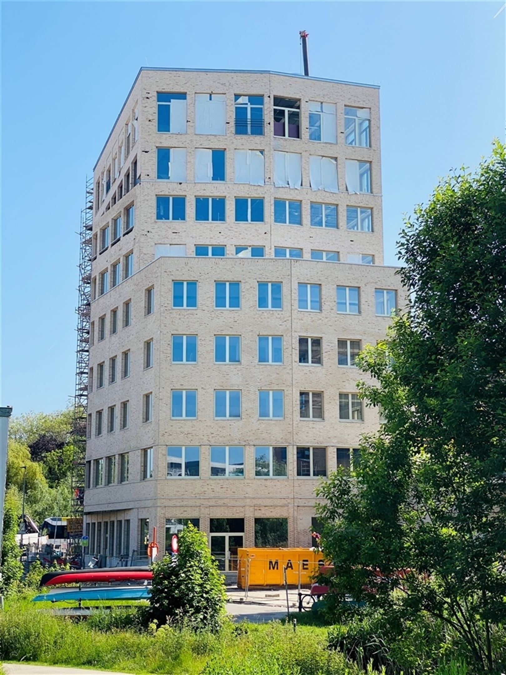 Nieuwbouwkantoren nabij het Gentse stadscentrum Keizerpoort tussen 192m² en 575m² foto 3